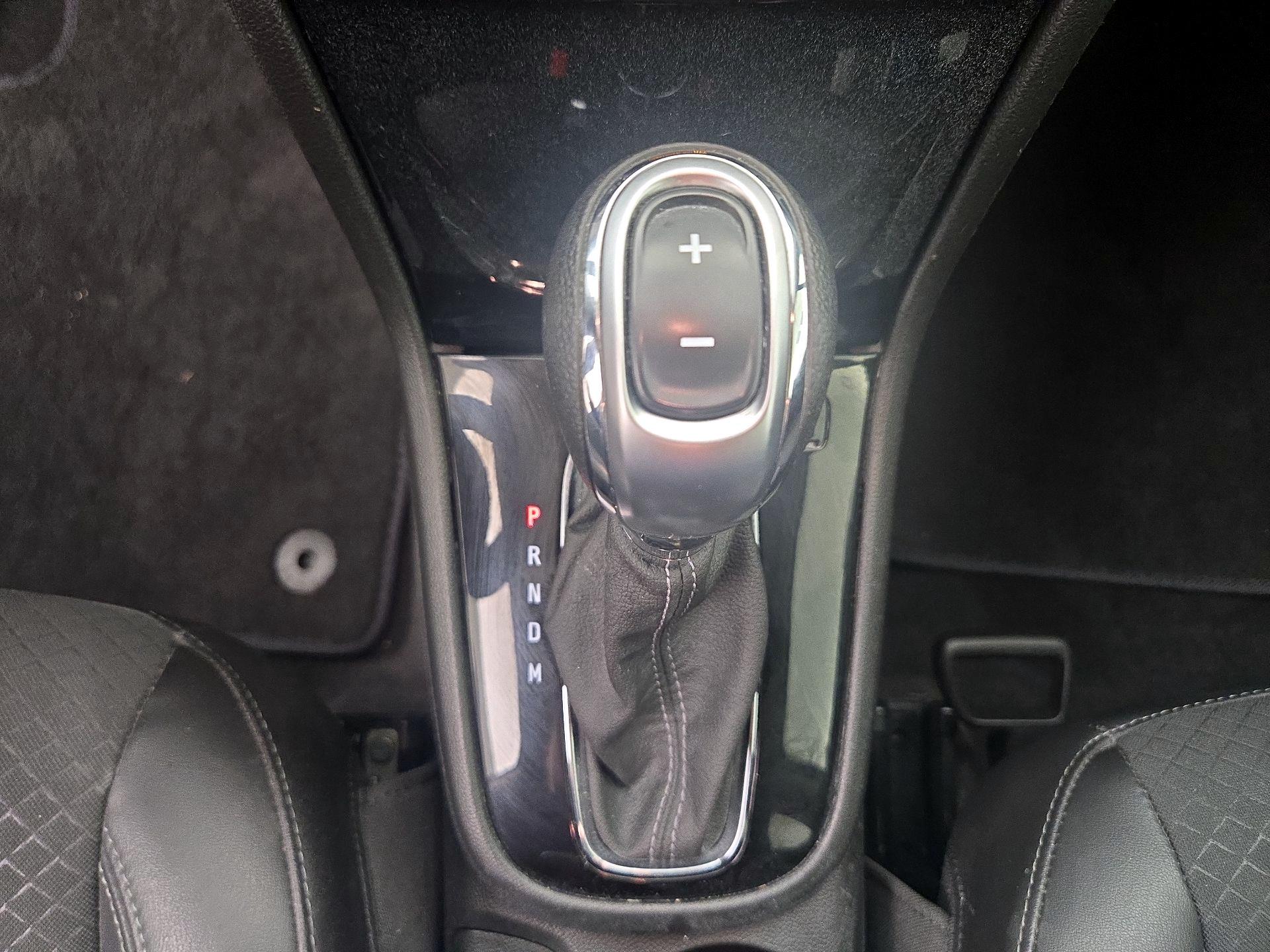 Thumbnail: 2022 Buick Encore - 18