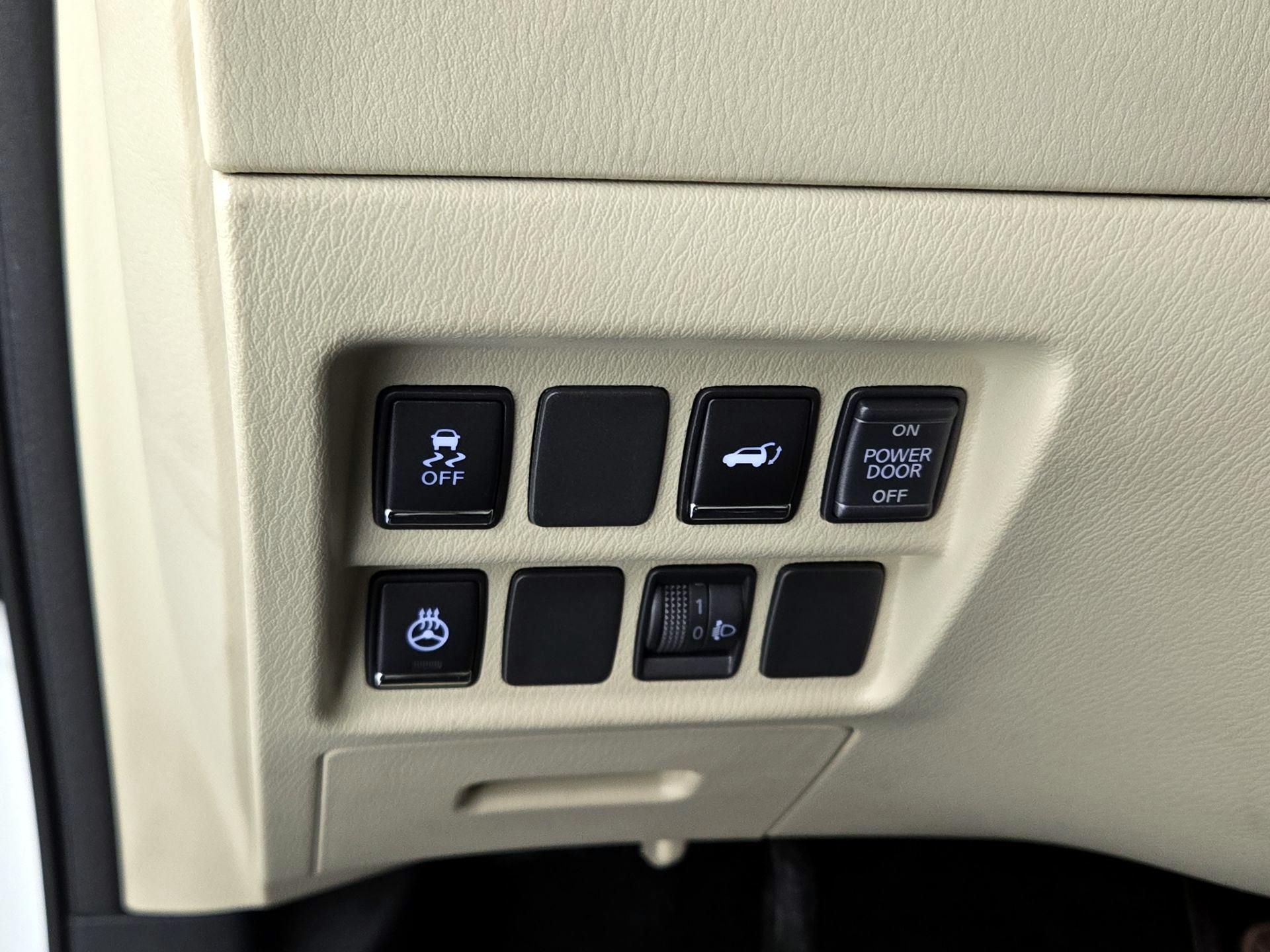 Thumbnail: 2015 INFINITI QX60 - 13