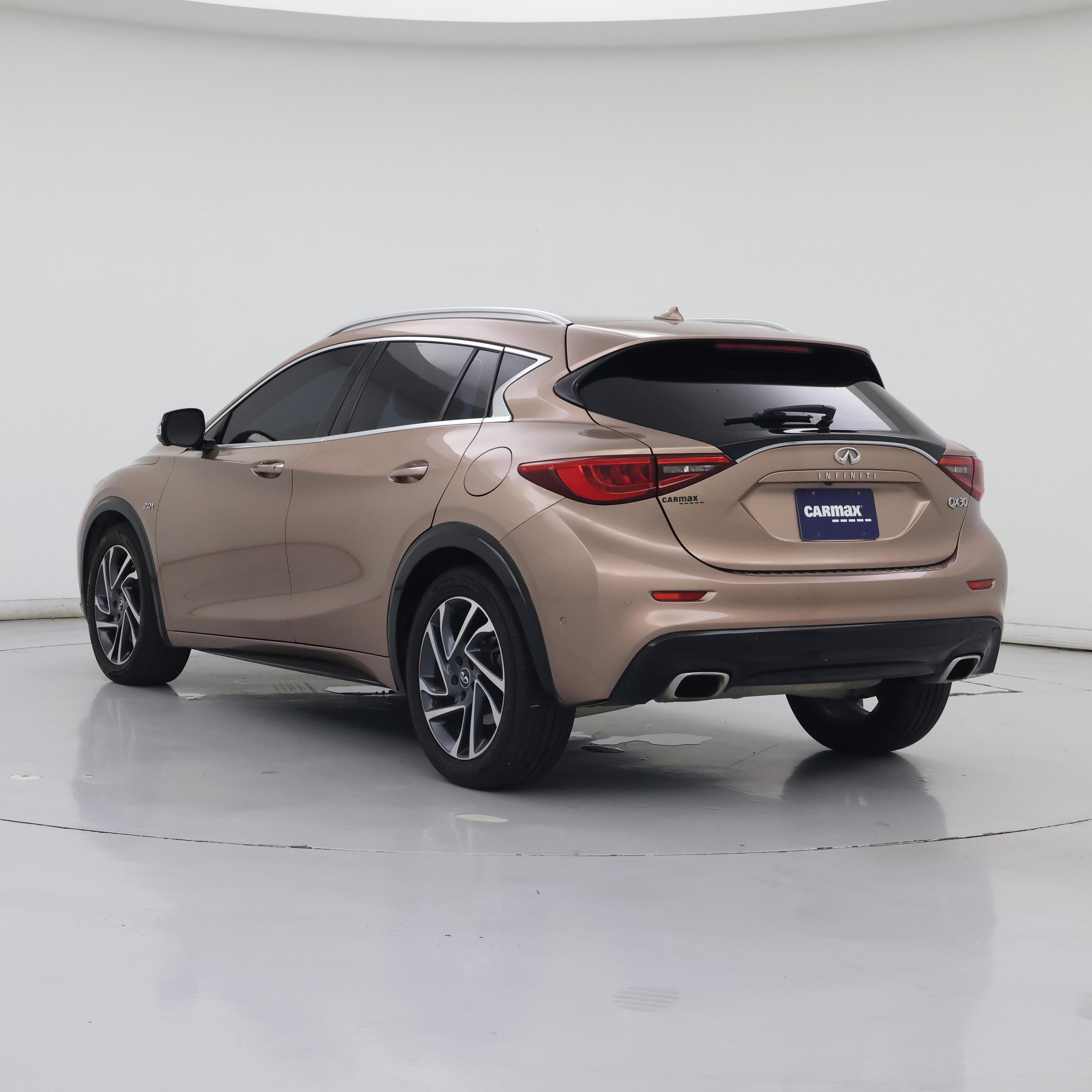 Thumbnail: 2018 INFINITI QX30 - 2