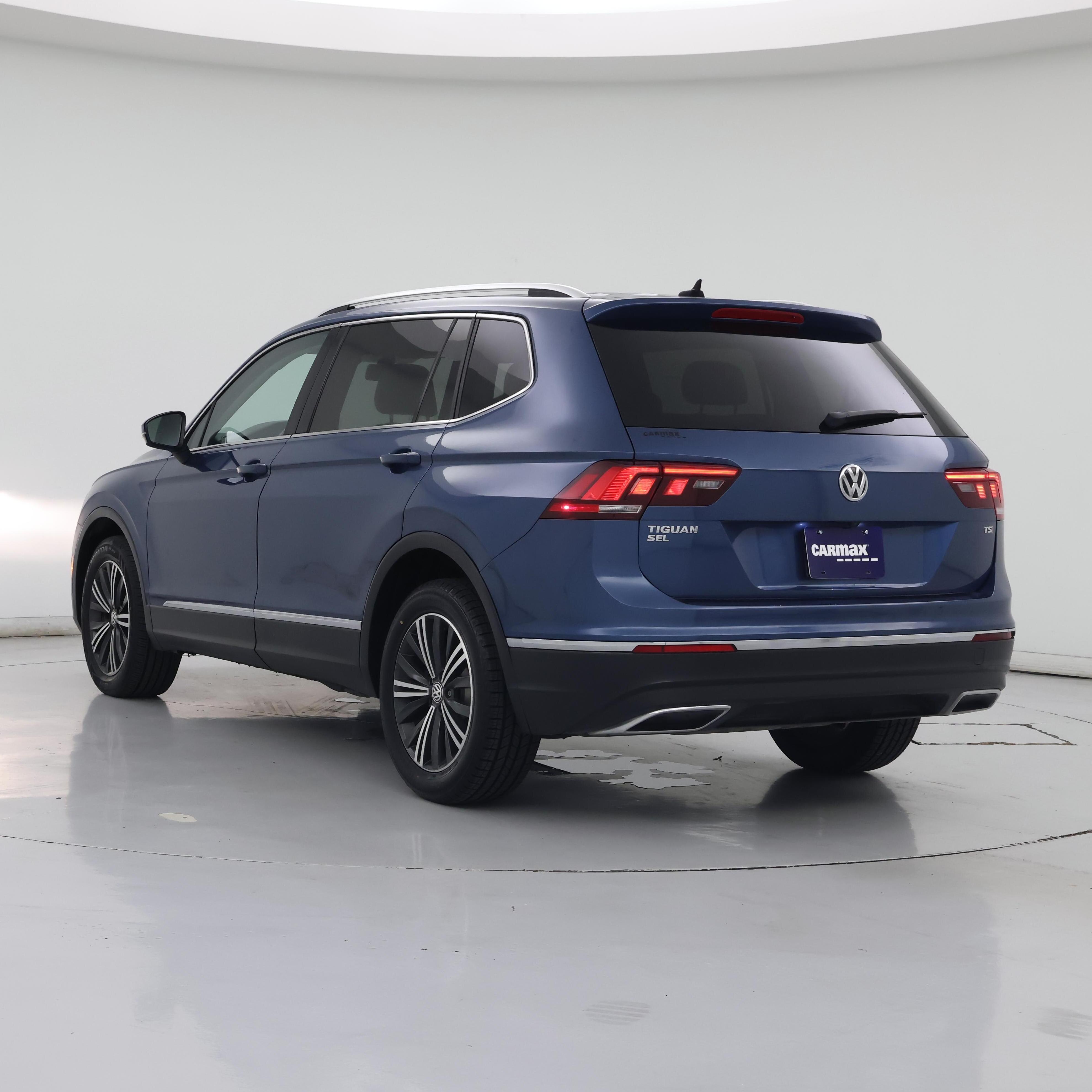 Thumbnail: 2018 Volkswagen Tiguan - 2