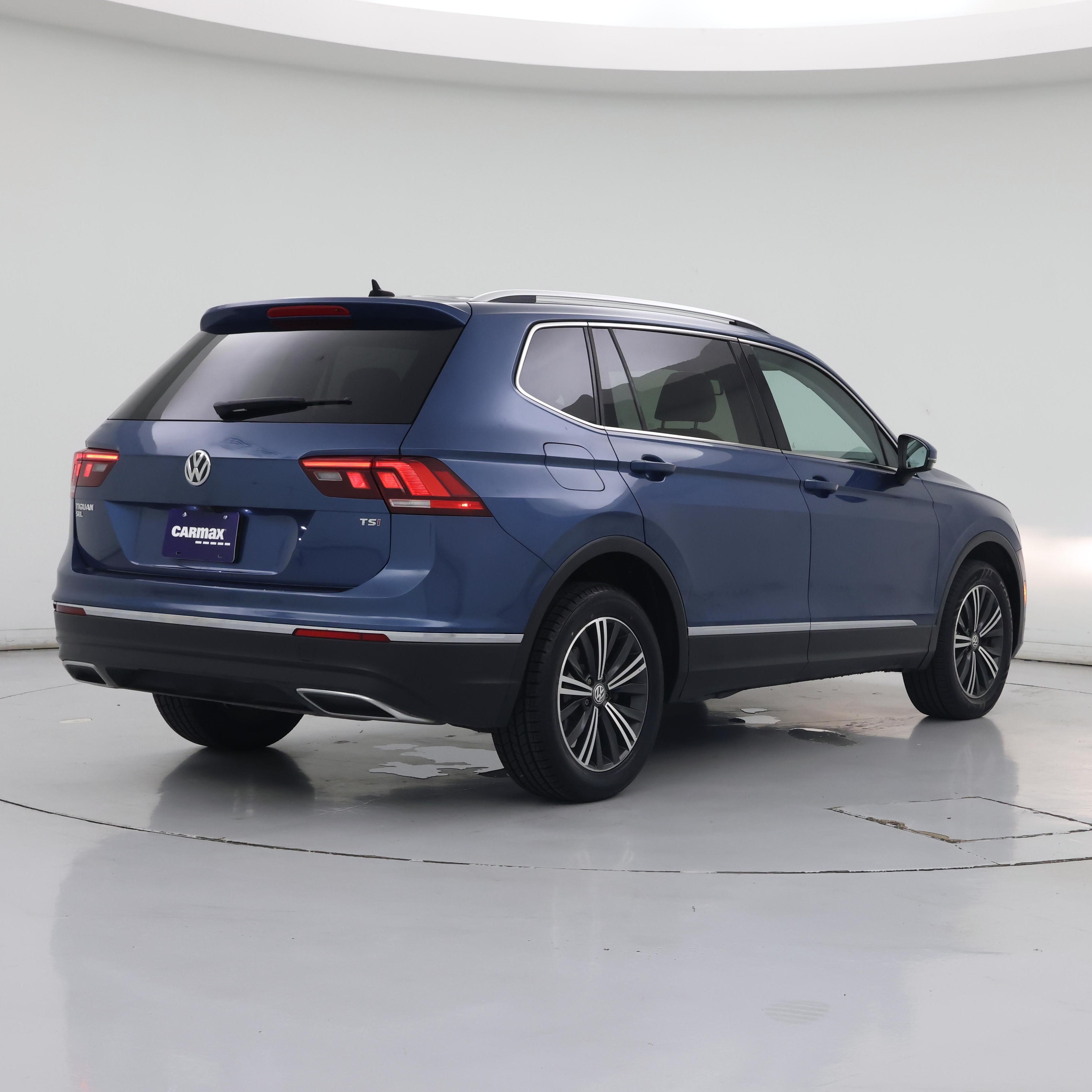 Thumbnail: 2018 Volkswagen Tiguan - 8