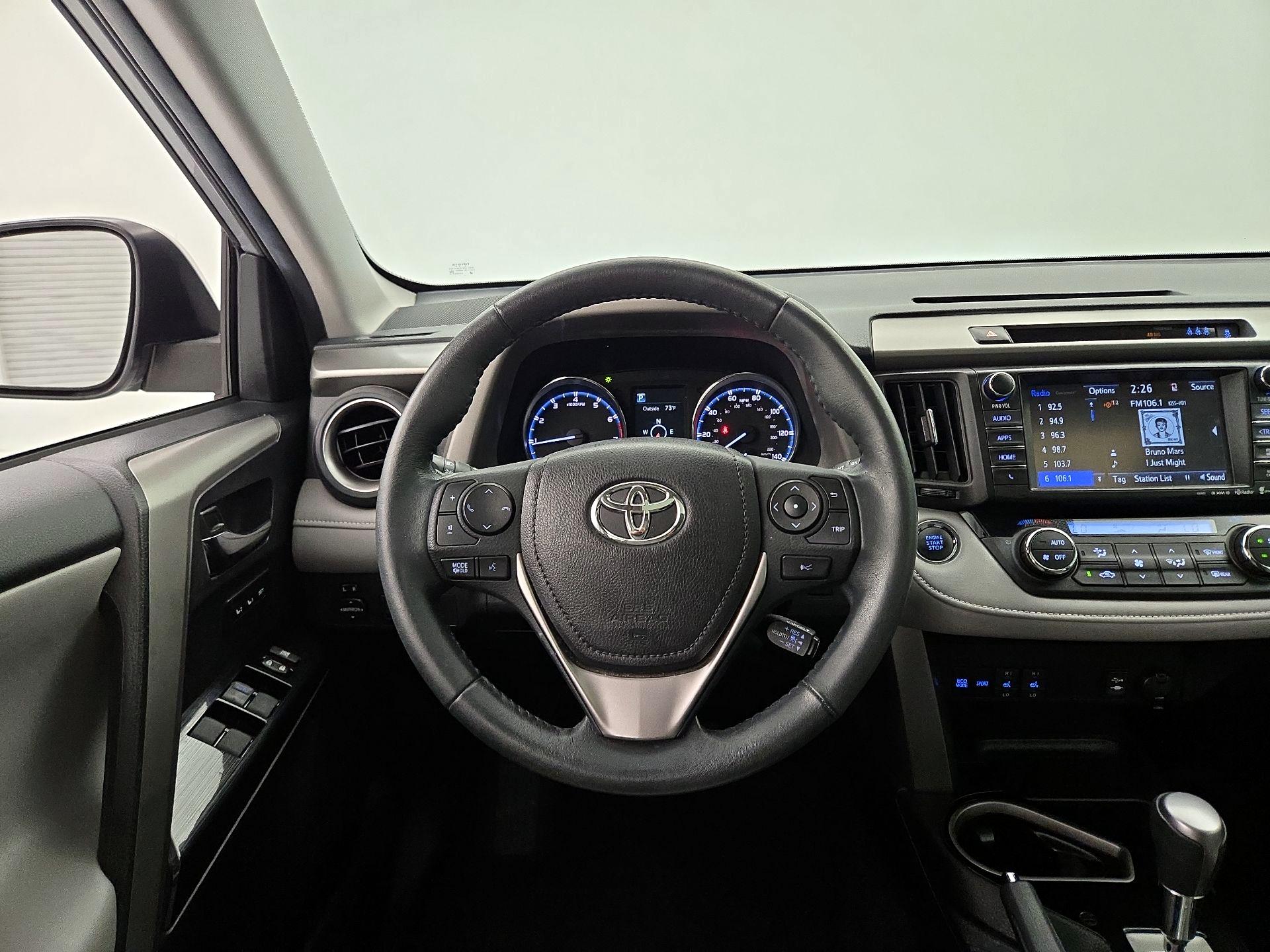 Thumbnail: 2017 Toyota RAV4 - 10