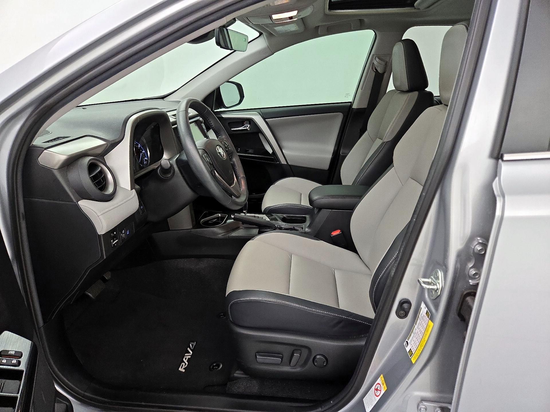 Thumbnail: 2017 Toyota RAV4 - 11