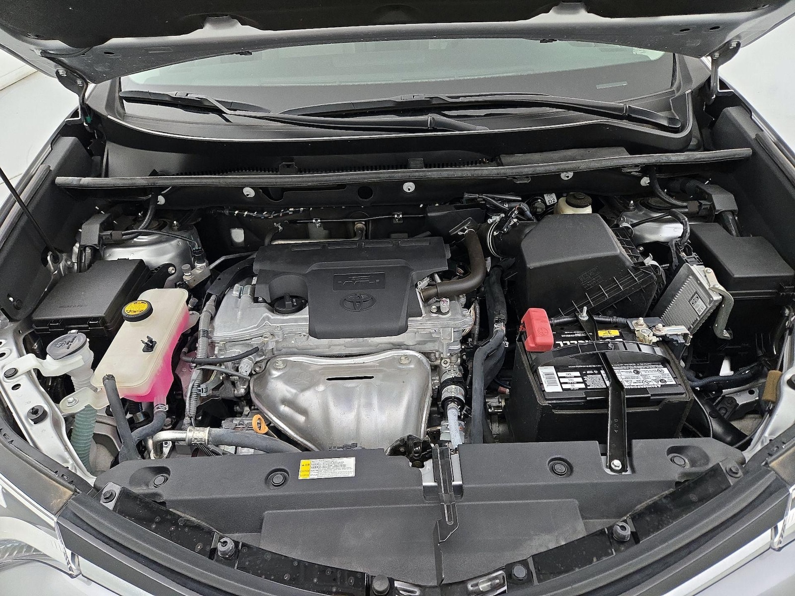 2017 Toyota RAV4 Limited - Photo 24