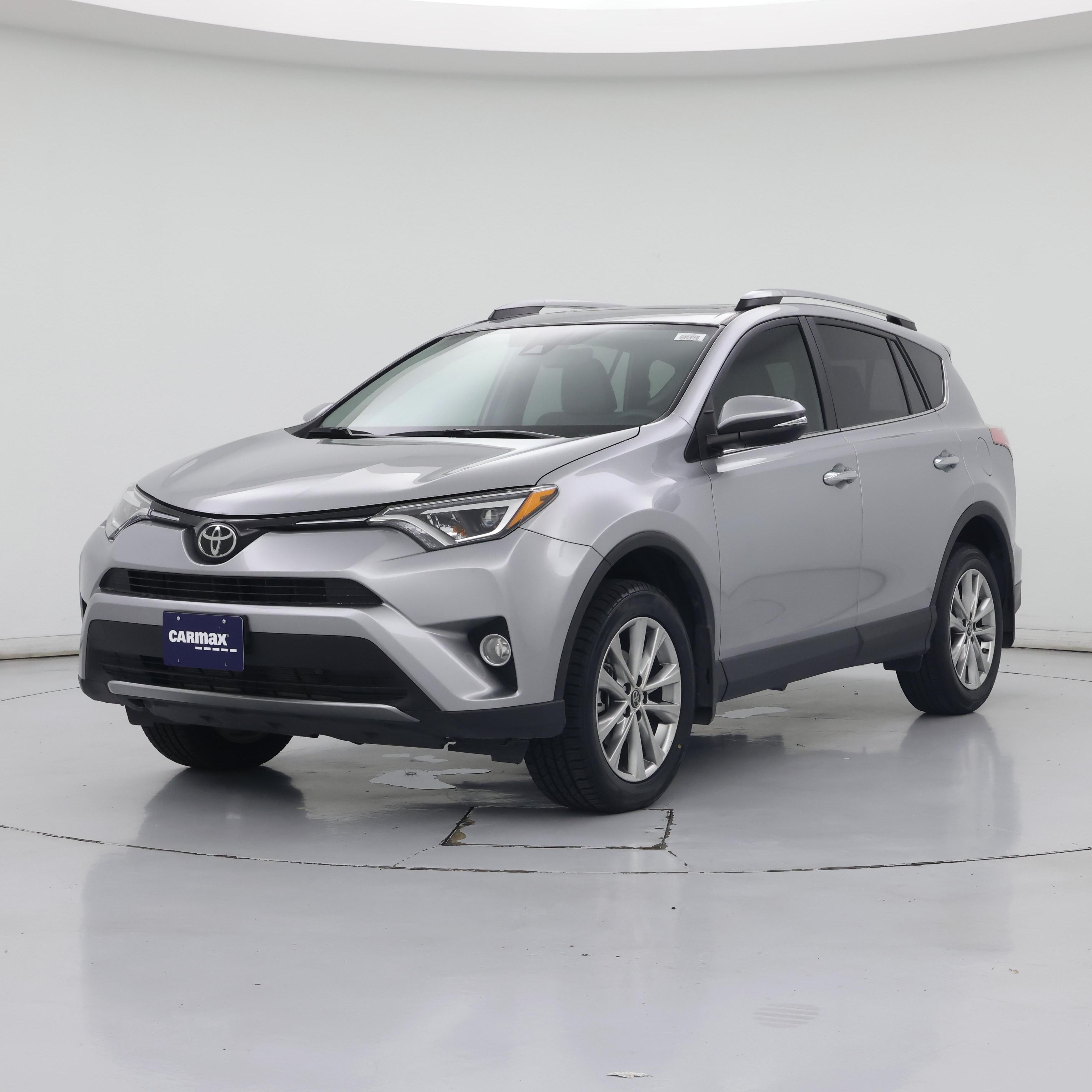 Thumbnail: 2017 Toyota RAV4 - 4