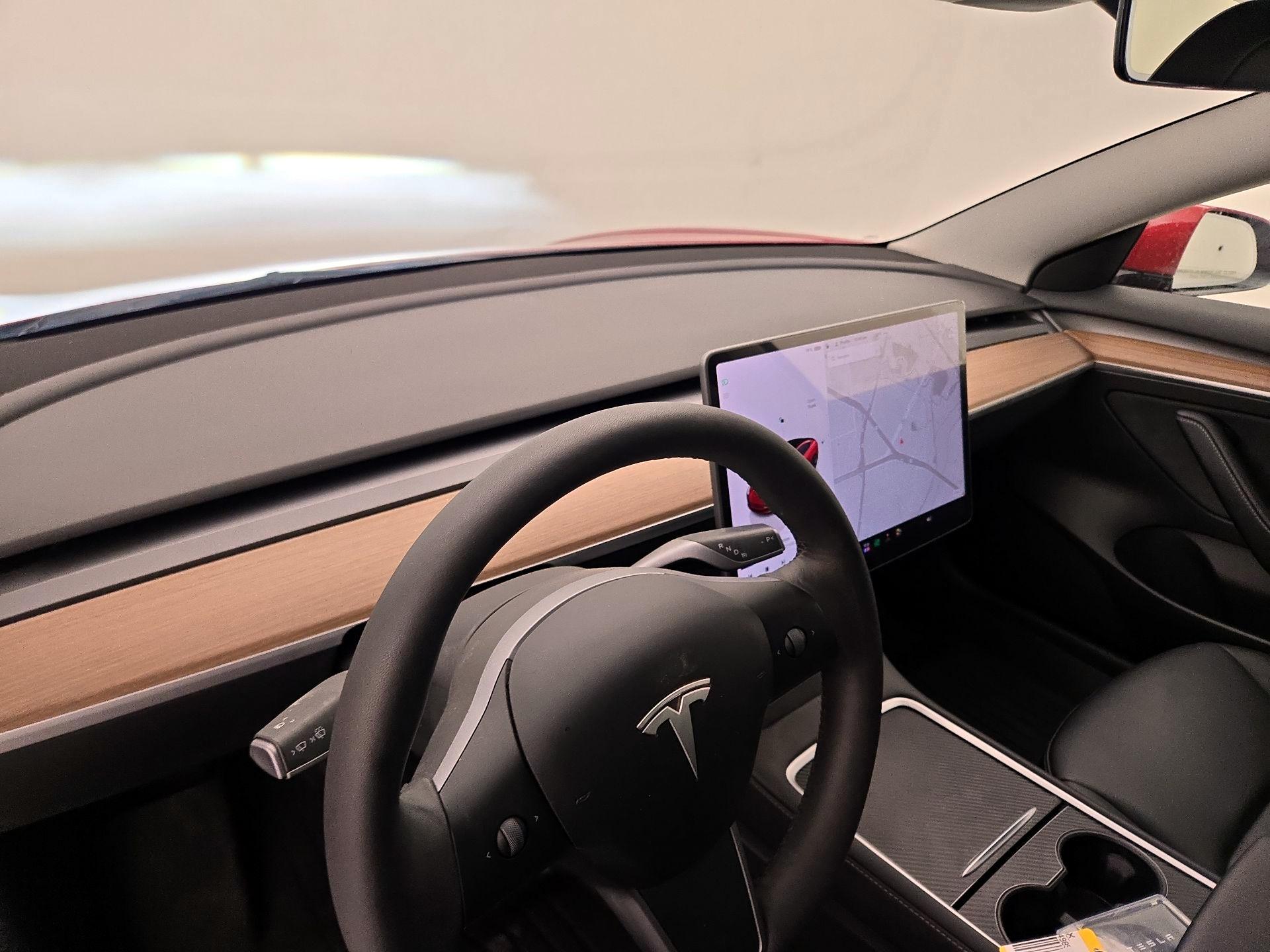 Thumbnail: 2023 Tesla Model 3 - 9