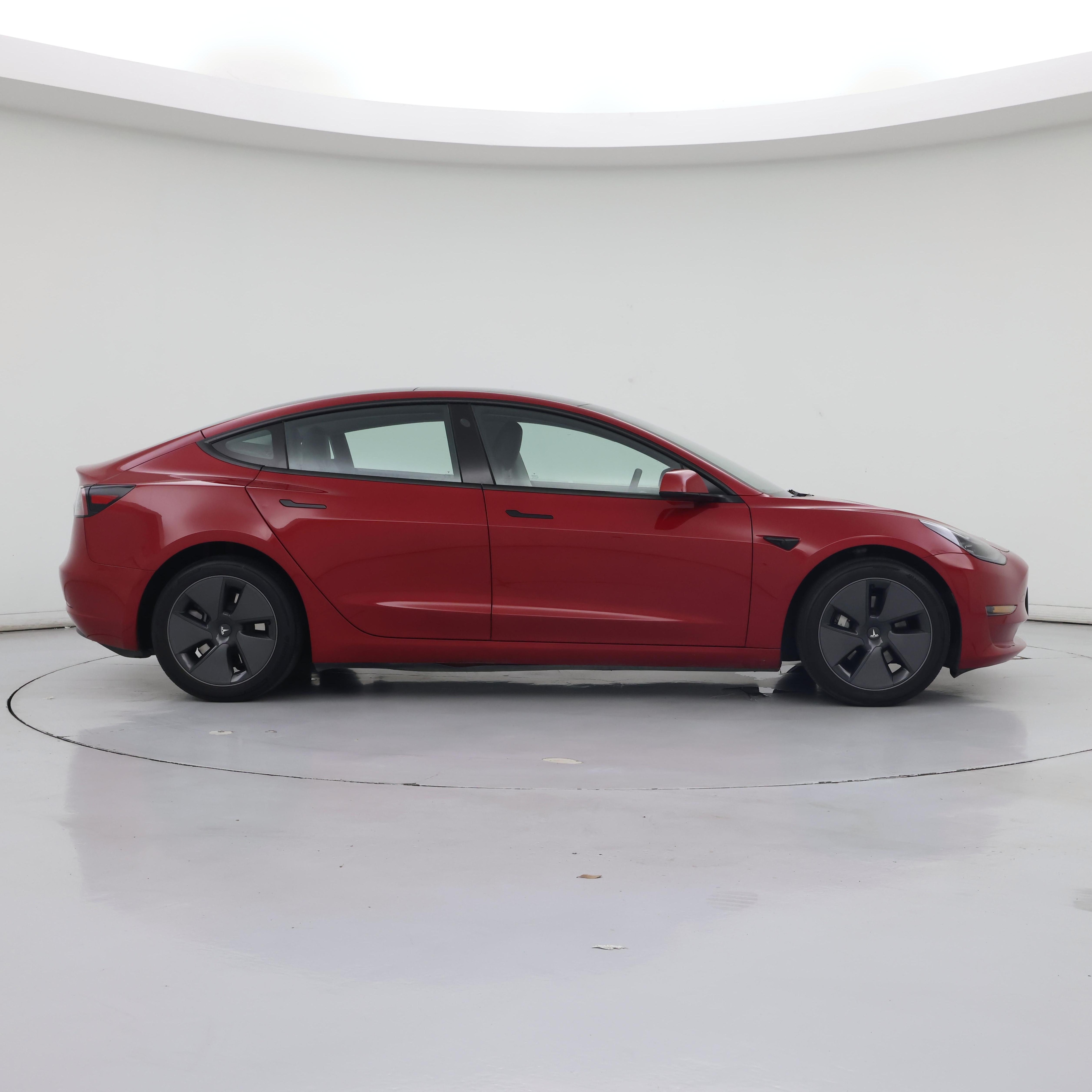 Thumbnail: 2023 Tesla Model 3 - 7