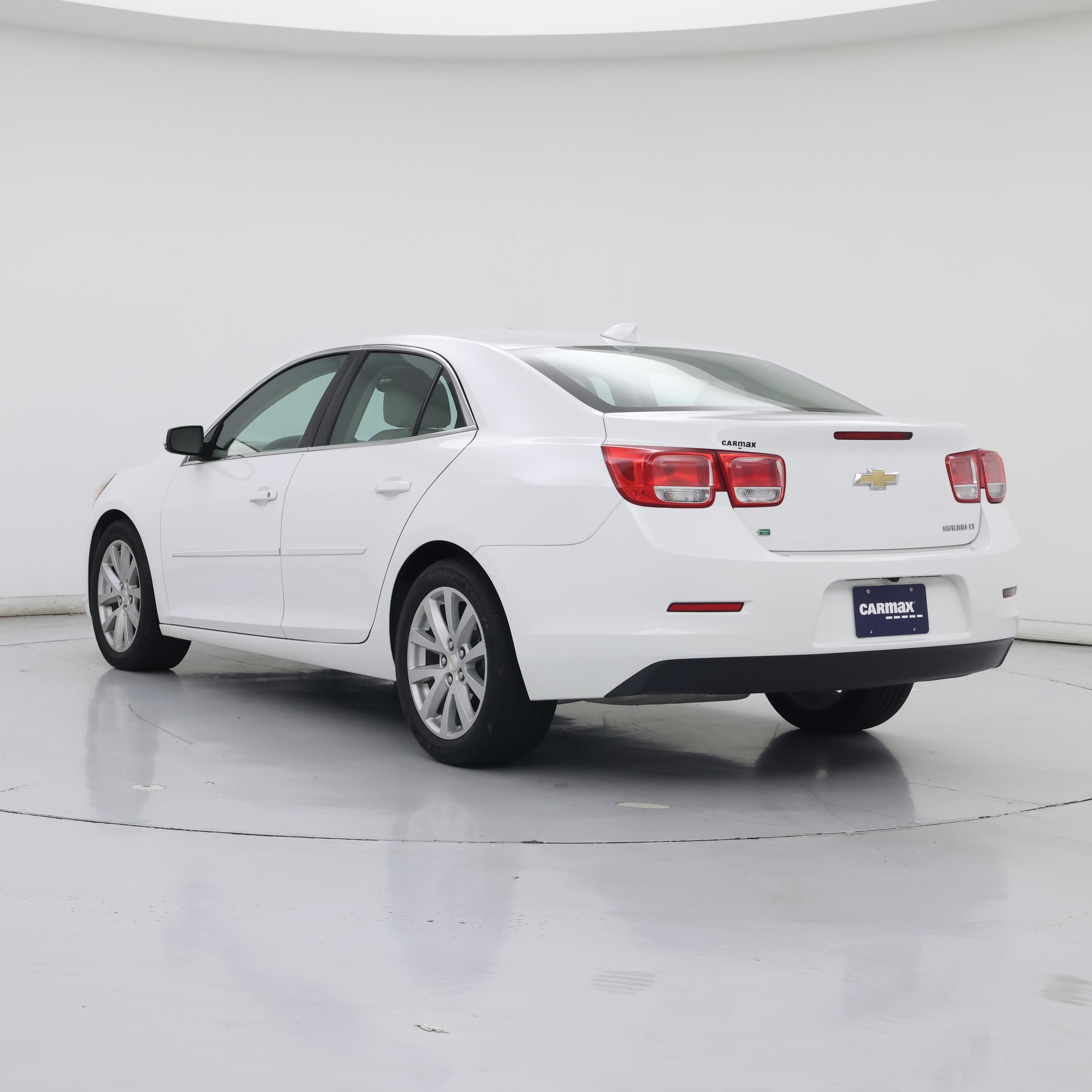 Thumbnail: 2015 Chevrolet Malibu - 2
