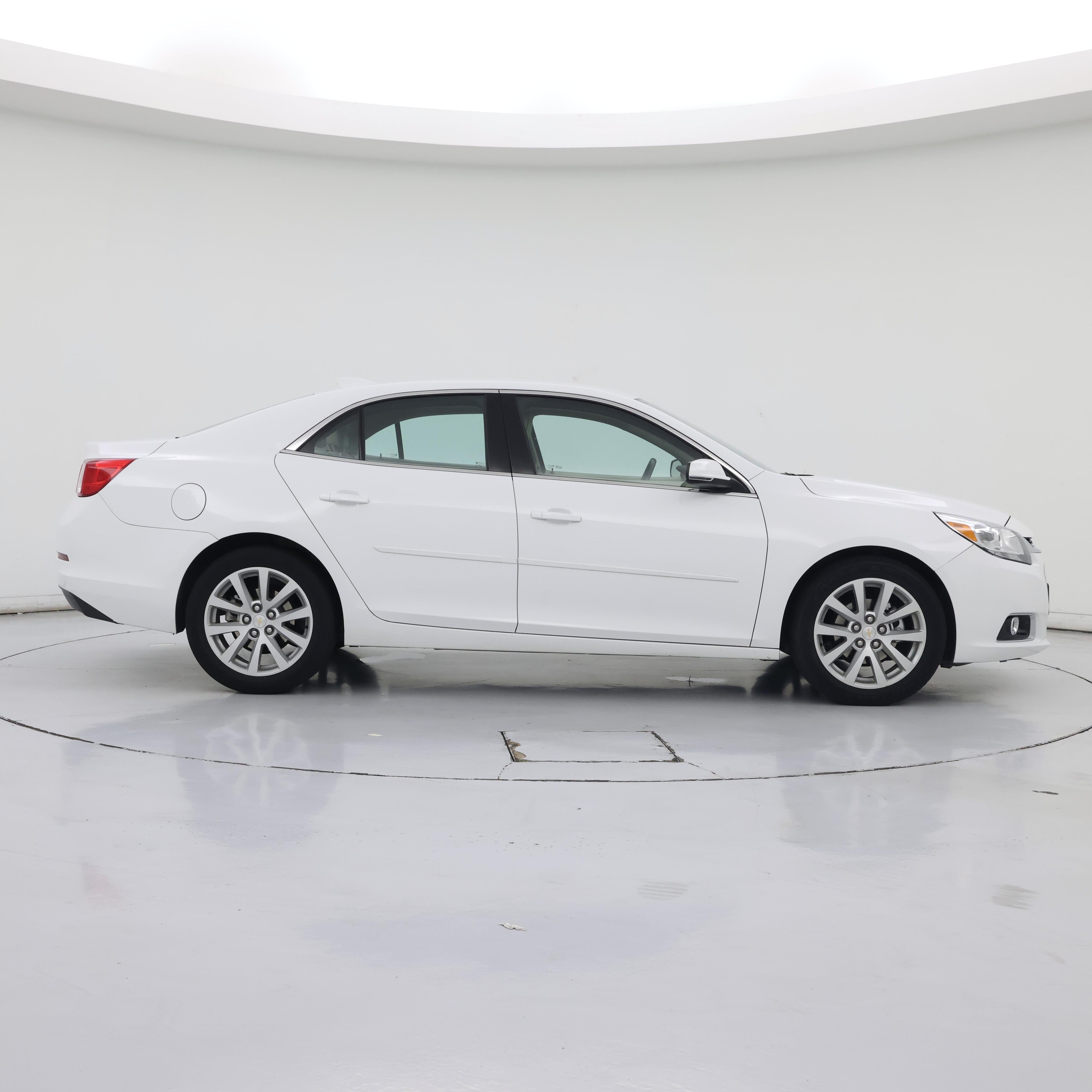 Thumbnail: 2015 Chevrolet Malibu - 7