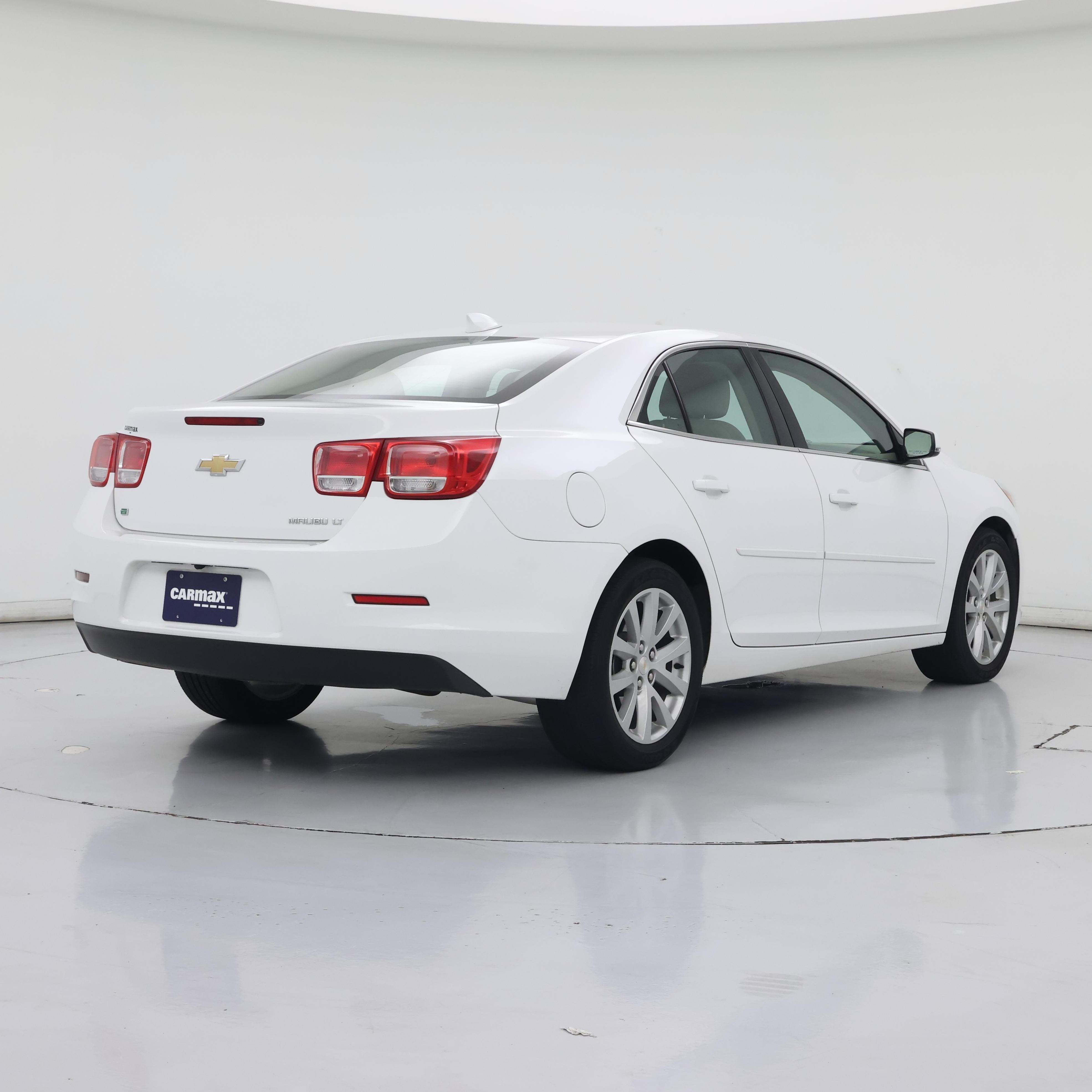 Thumbnail: 2015 Chevrolet Malibu - 8