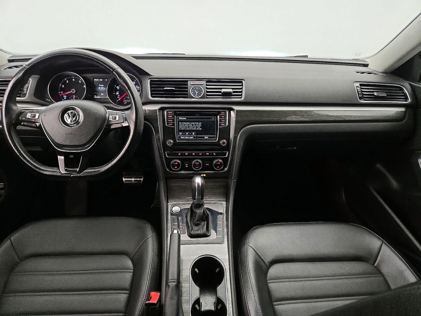 2017 Volkswagen Passat SEL Premium - Photo 10