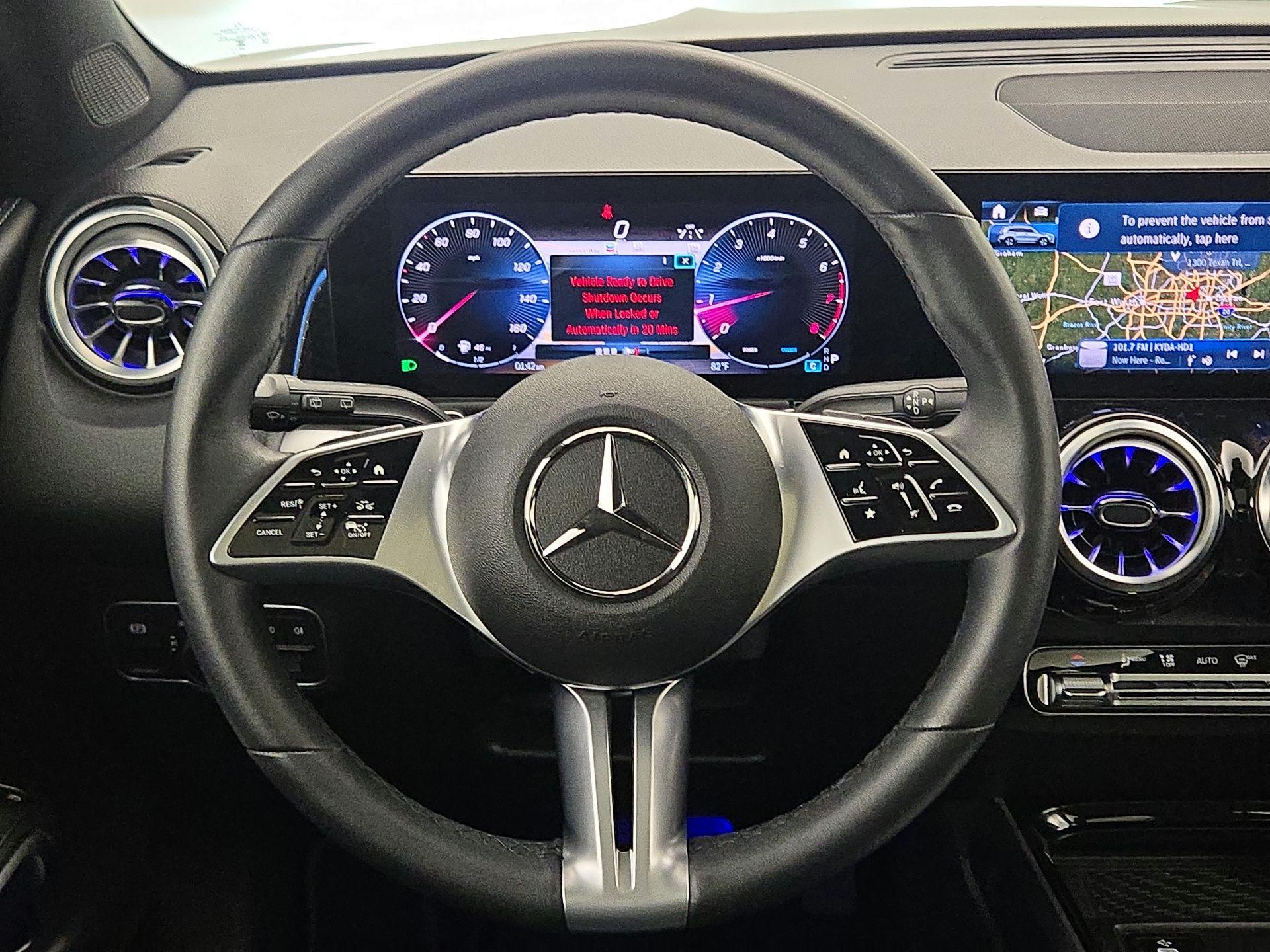 Thumbnail: 2024 Mercedes-Benz GLB - 10