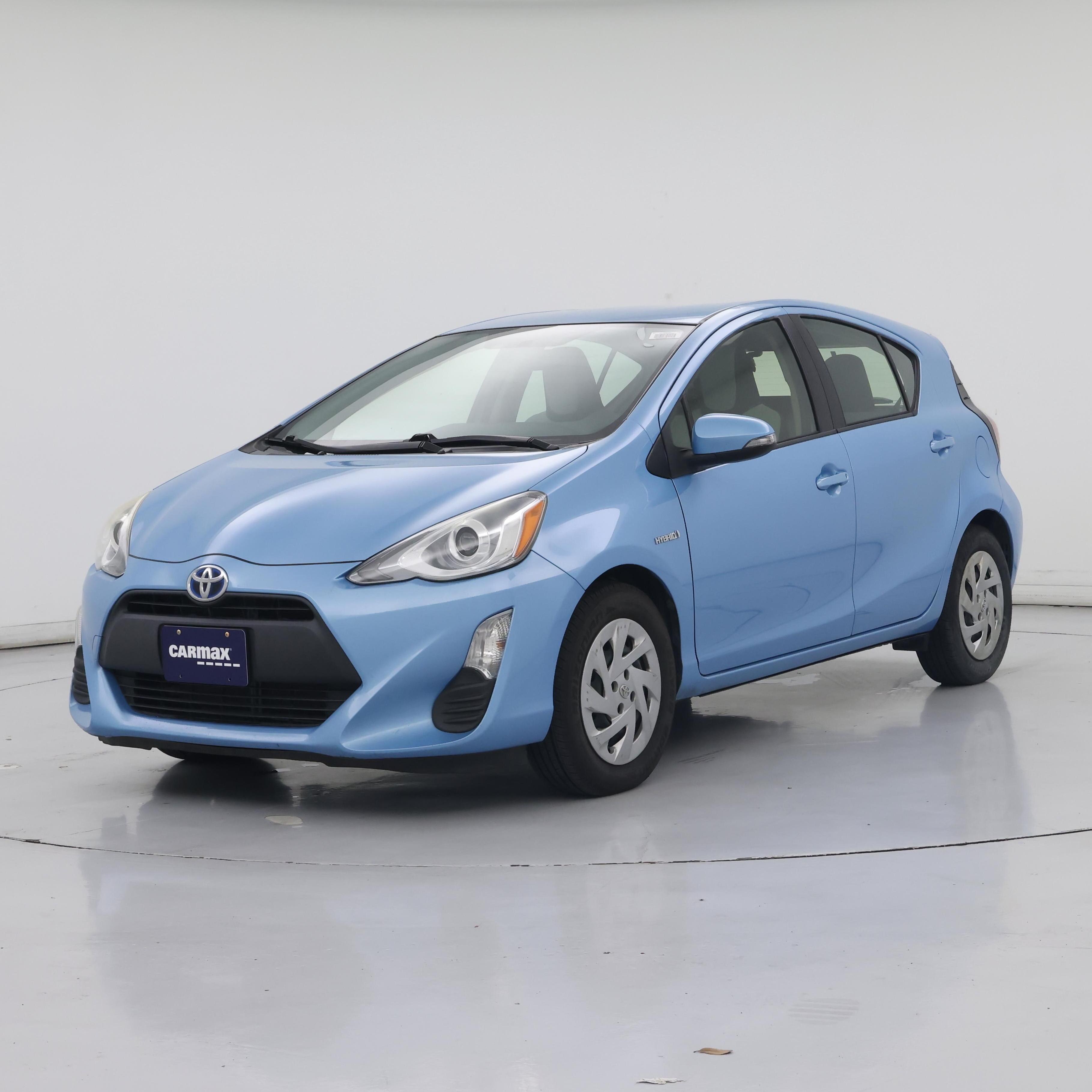 Thumbnail: 2016 Toyota Prius c - 4