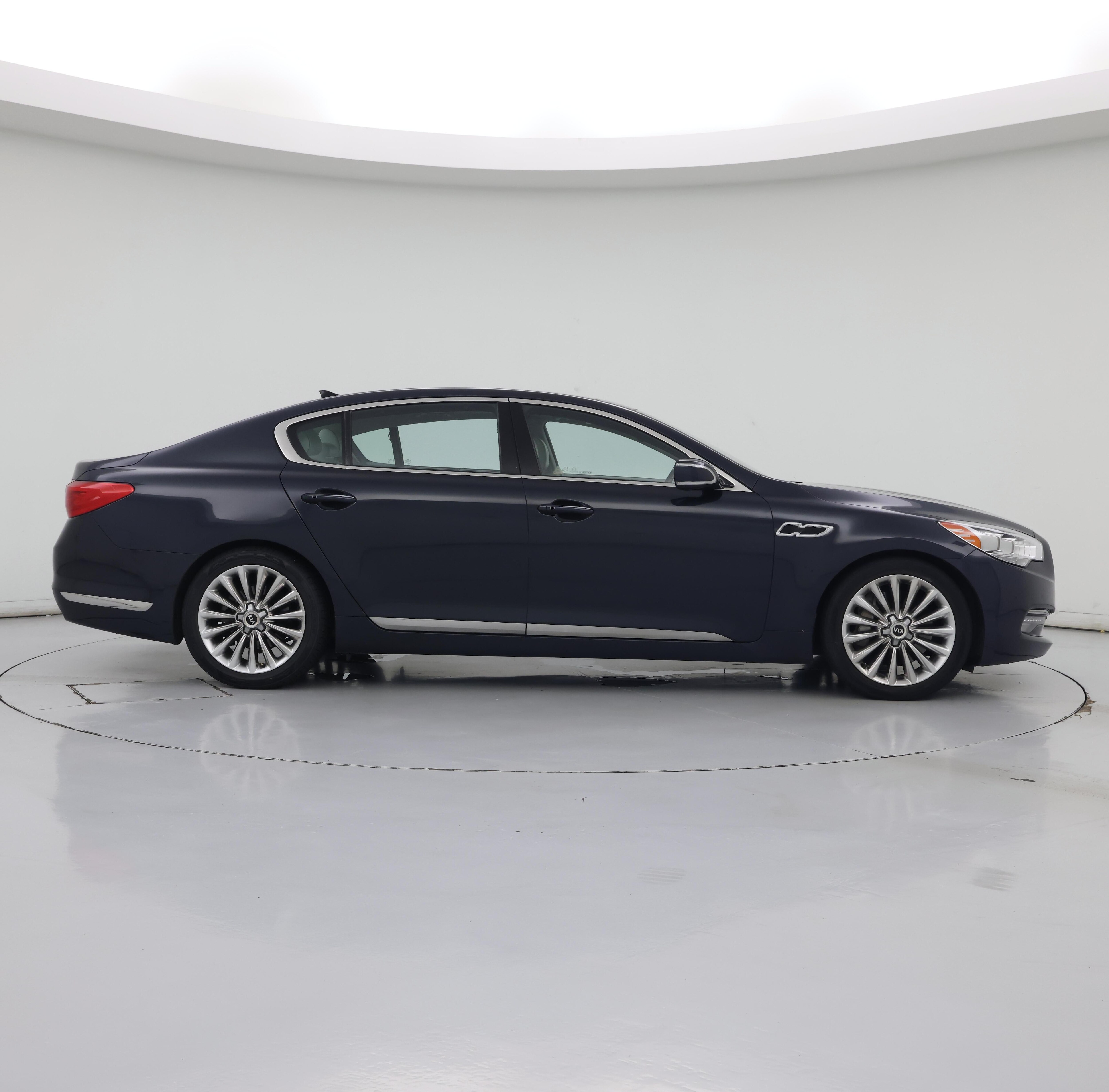 Thumbnail: 2015 Kia K900 - 7