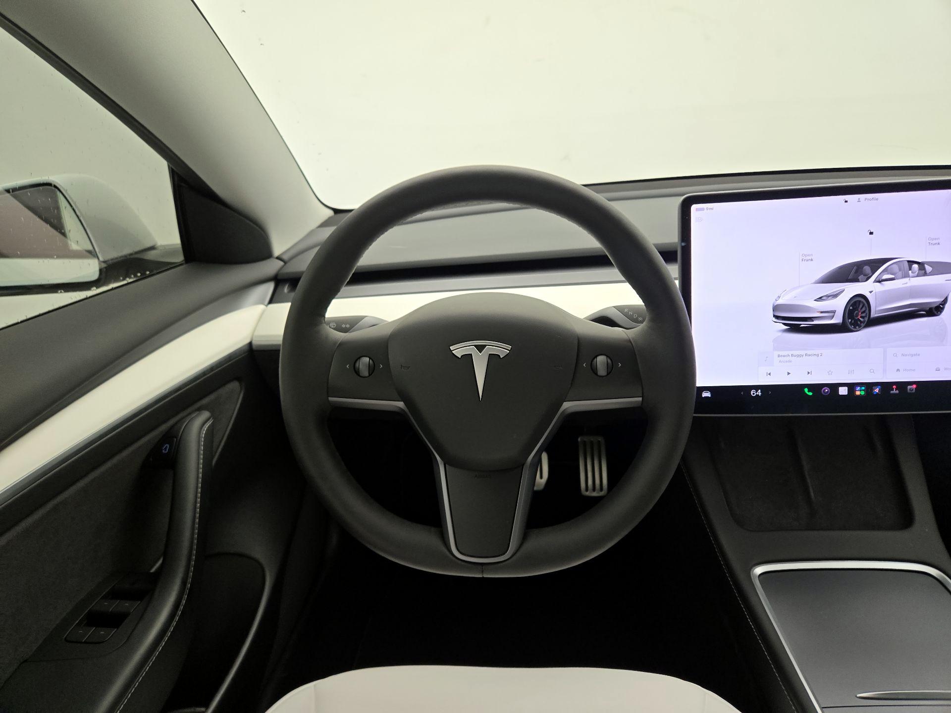 Thumbnail: 2022 Tesla Model 3 - 10