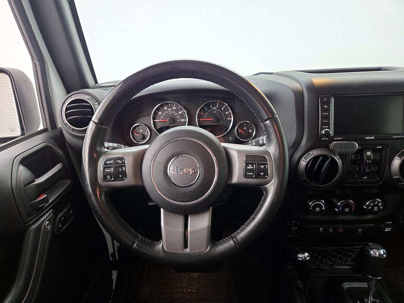 2017 Jeep Wrangler Unlimited Big Bear - Photo 11
