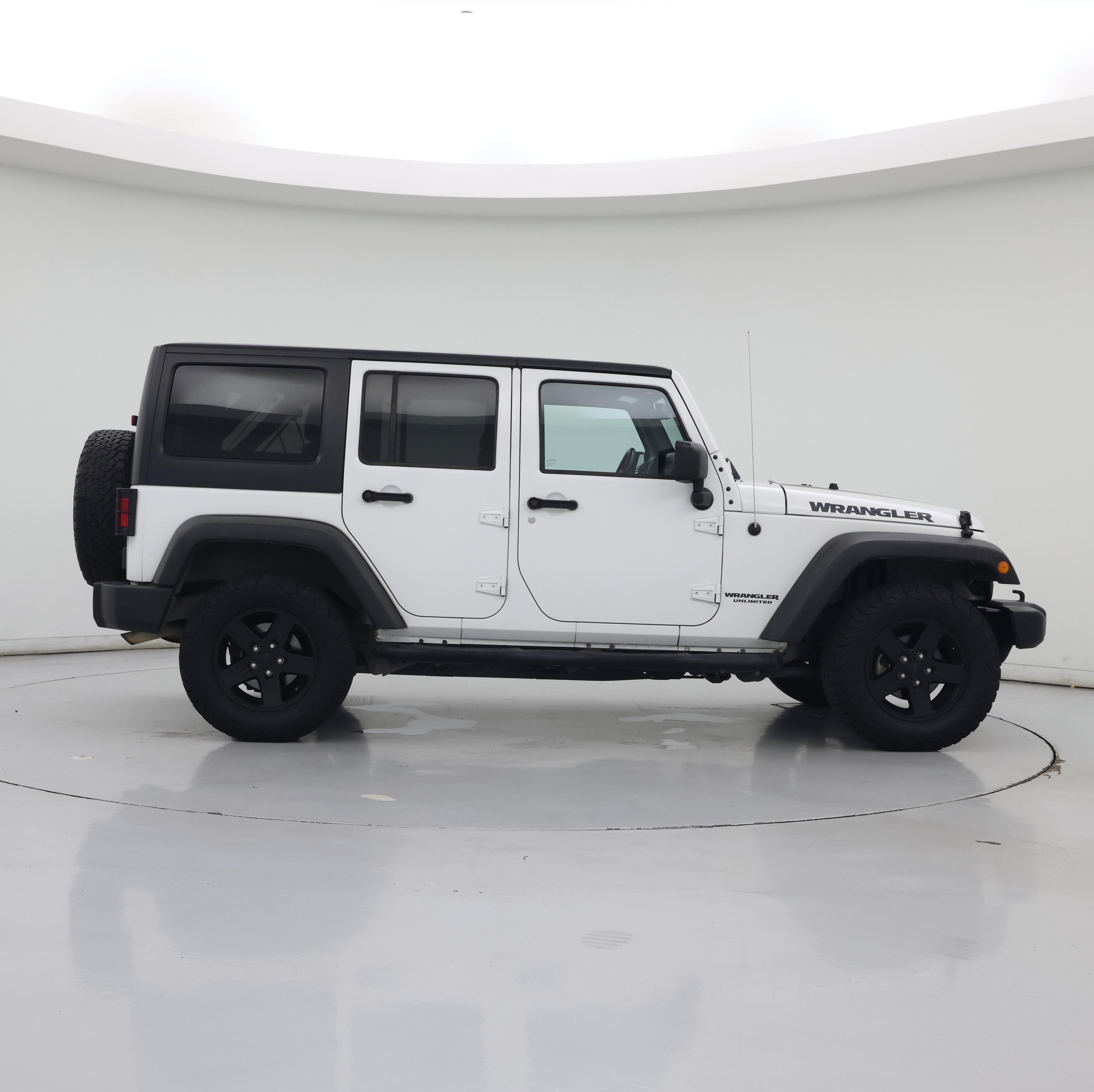 Thumbnail: 2017 Jeep Wrangler - 7