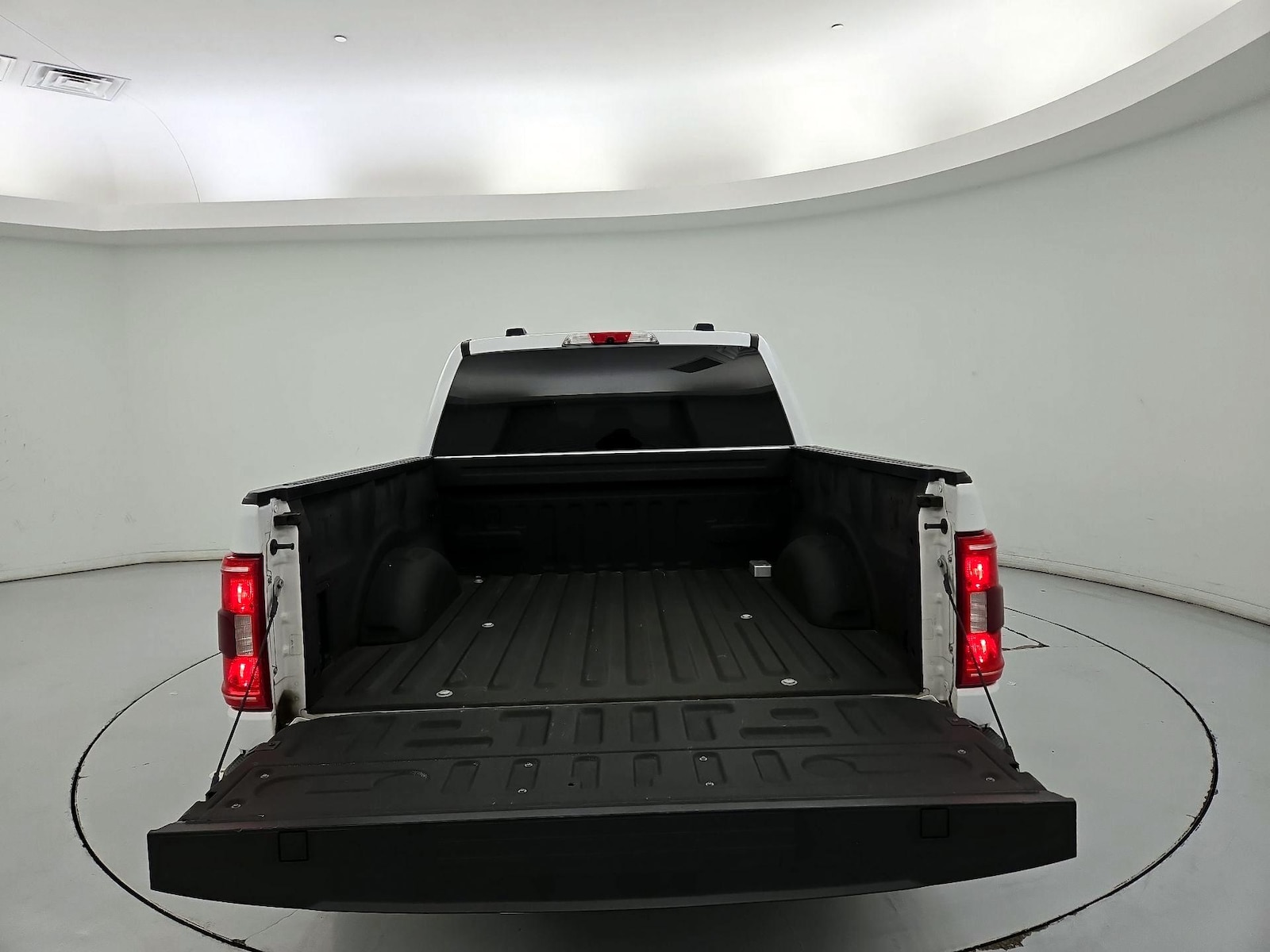 2022 Ford F-150 XLT - Photo 22