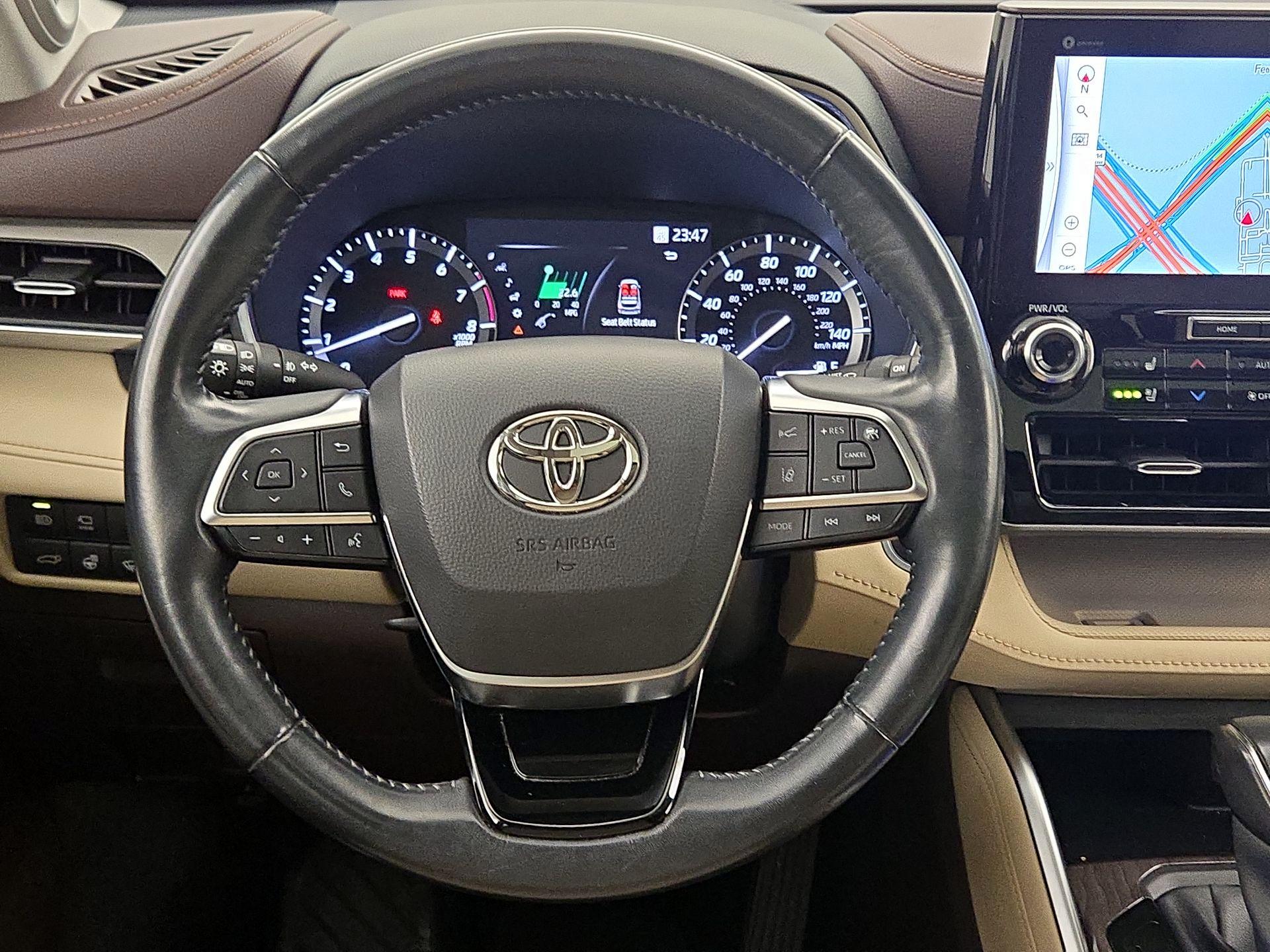 Thumbnail: 2020 Toyota Highlander - 10
