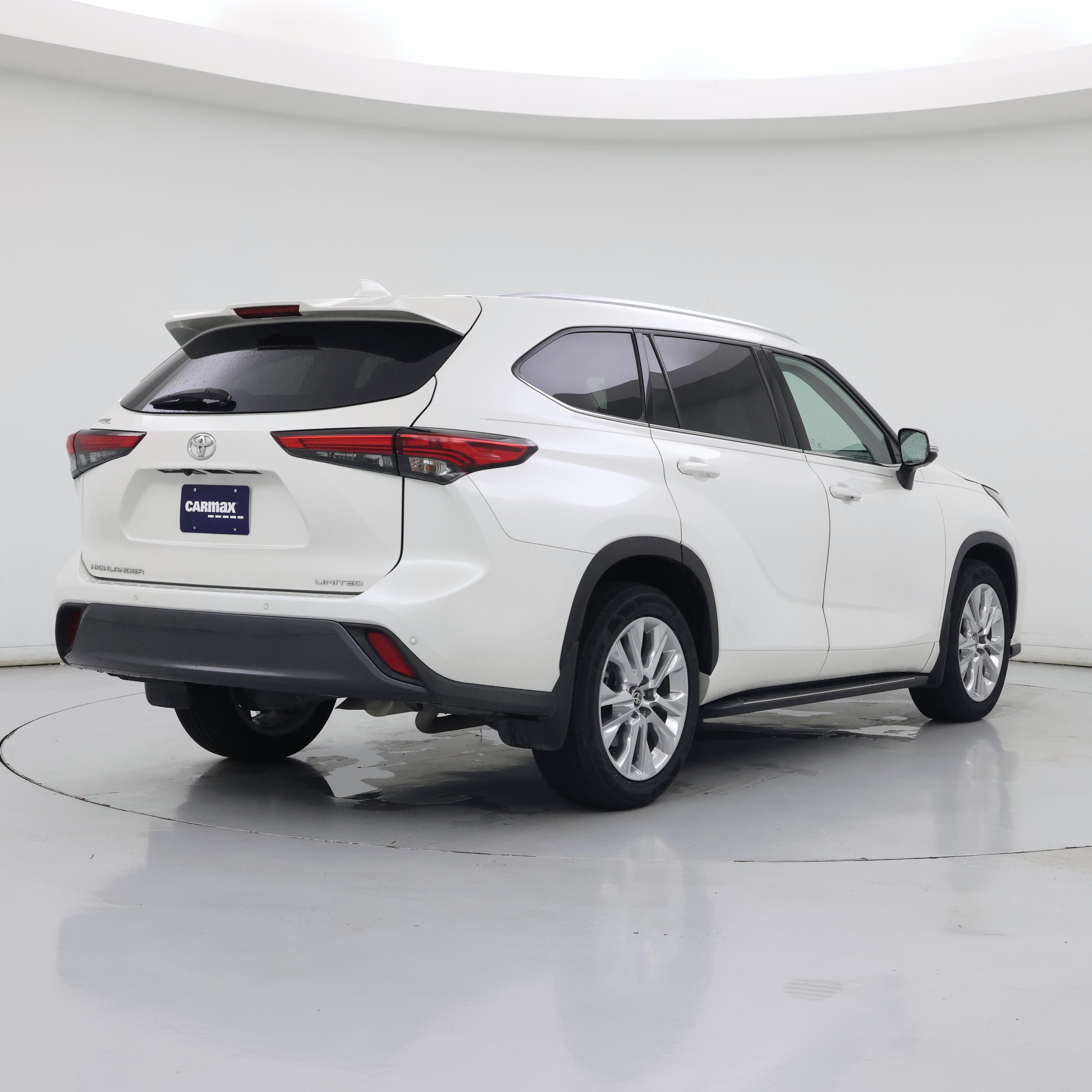 Thumbnail: 2020 Toyota Highlander - 8