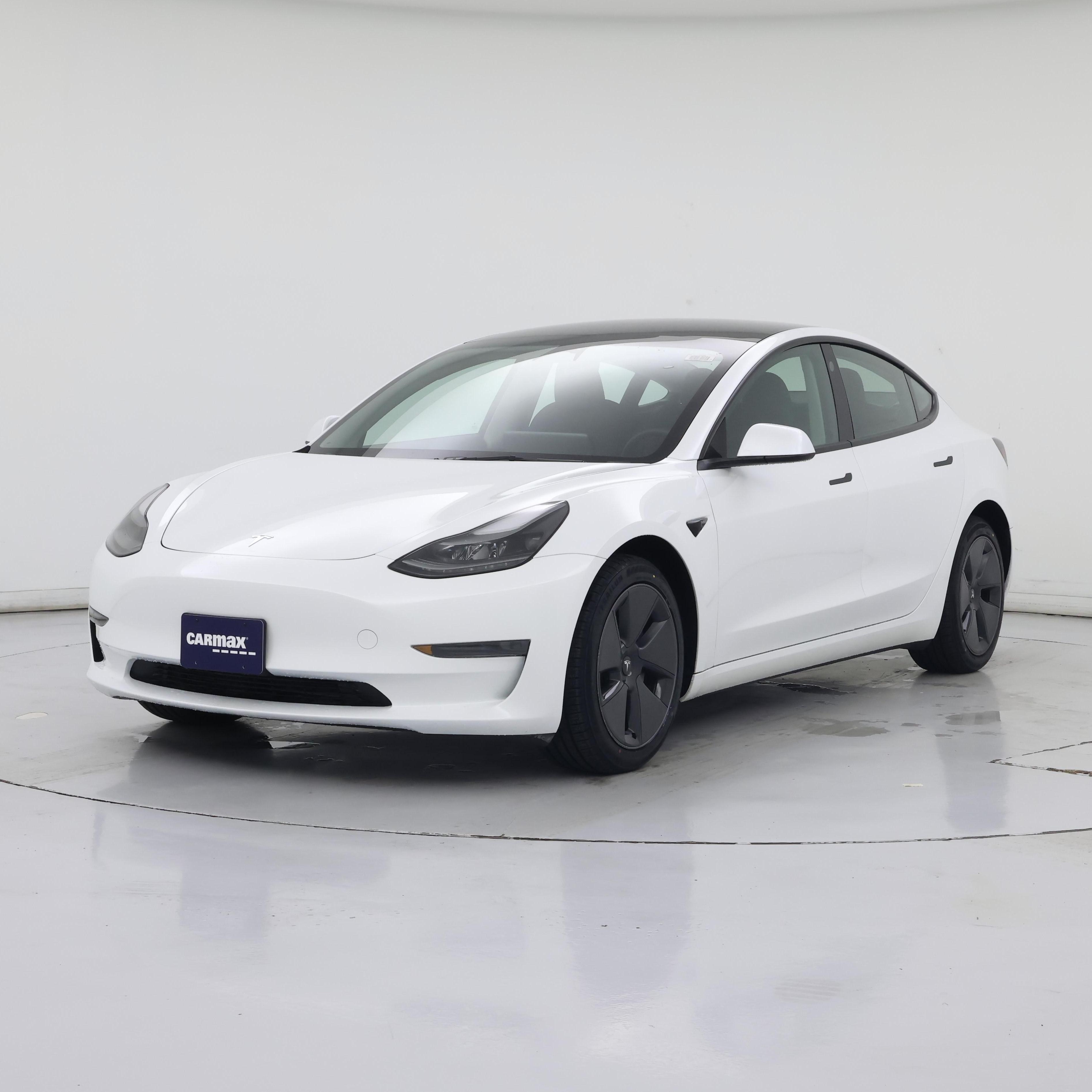 Thumbnail: 2023 Tesla Model 3 - 4
