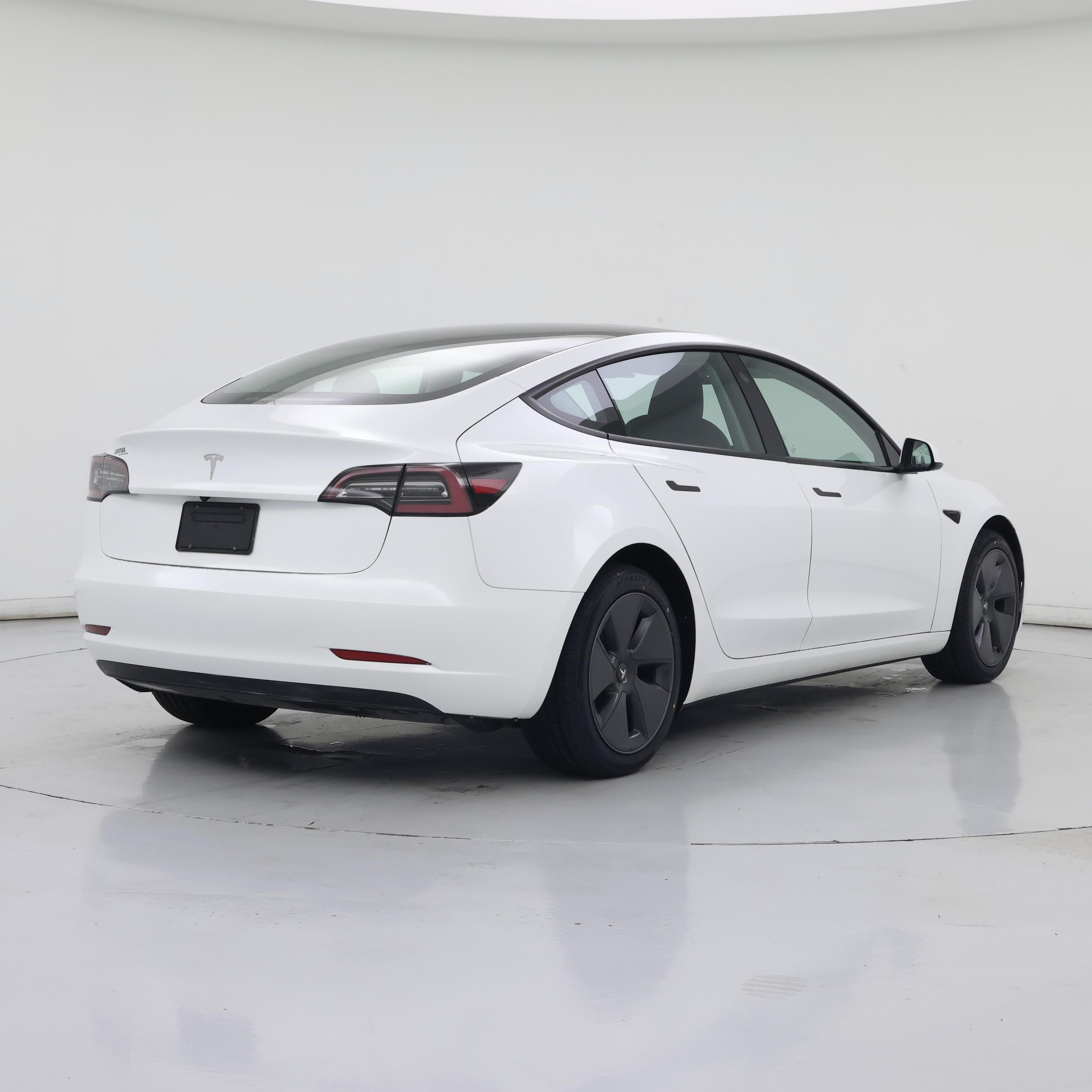 Thumbnail: 2023 Tesla Model 3 - 8