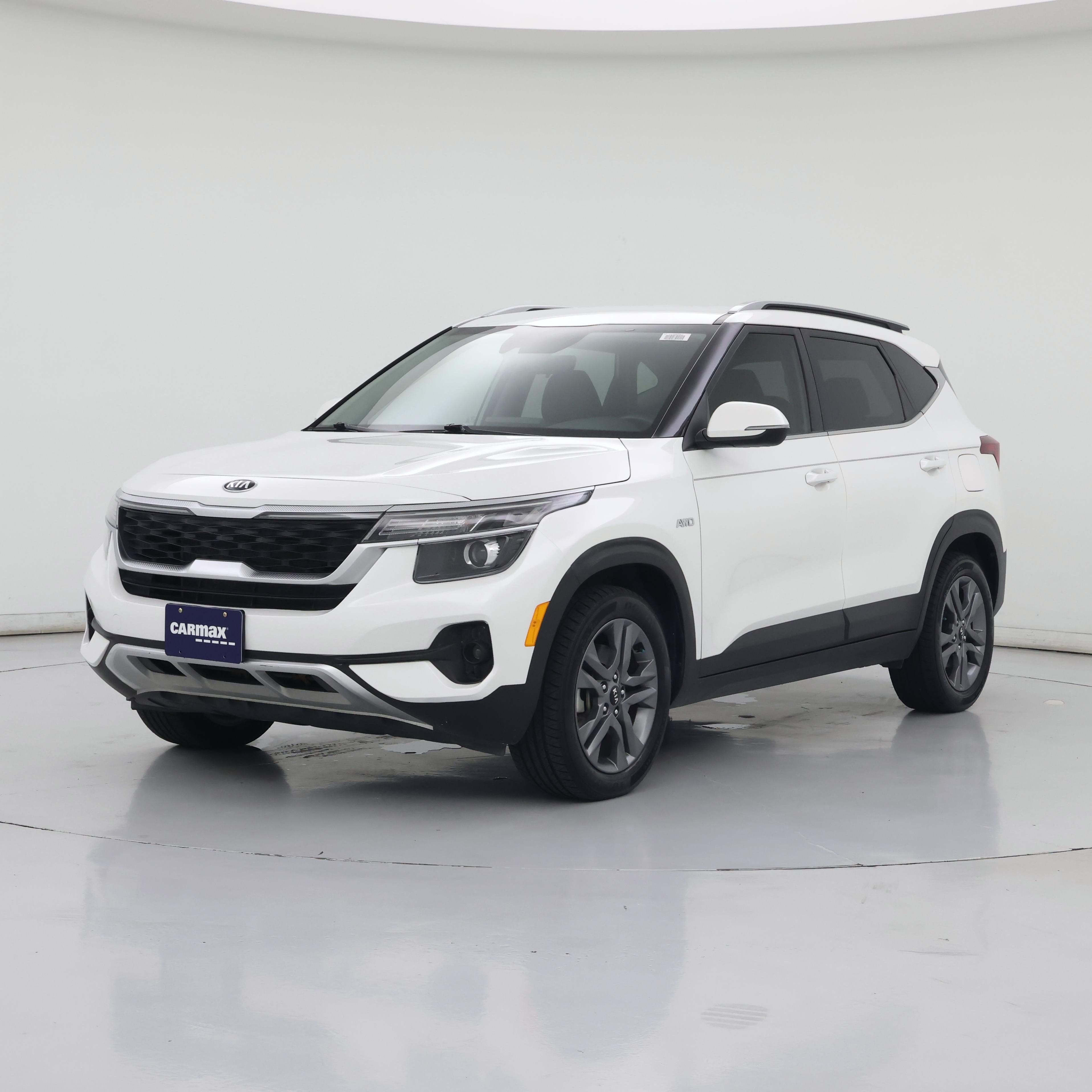 Thumbnail: 2021 Kia Seltos - 4