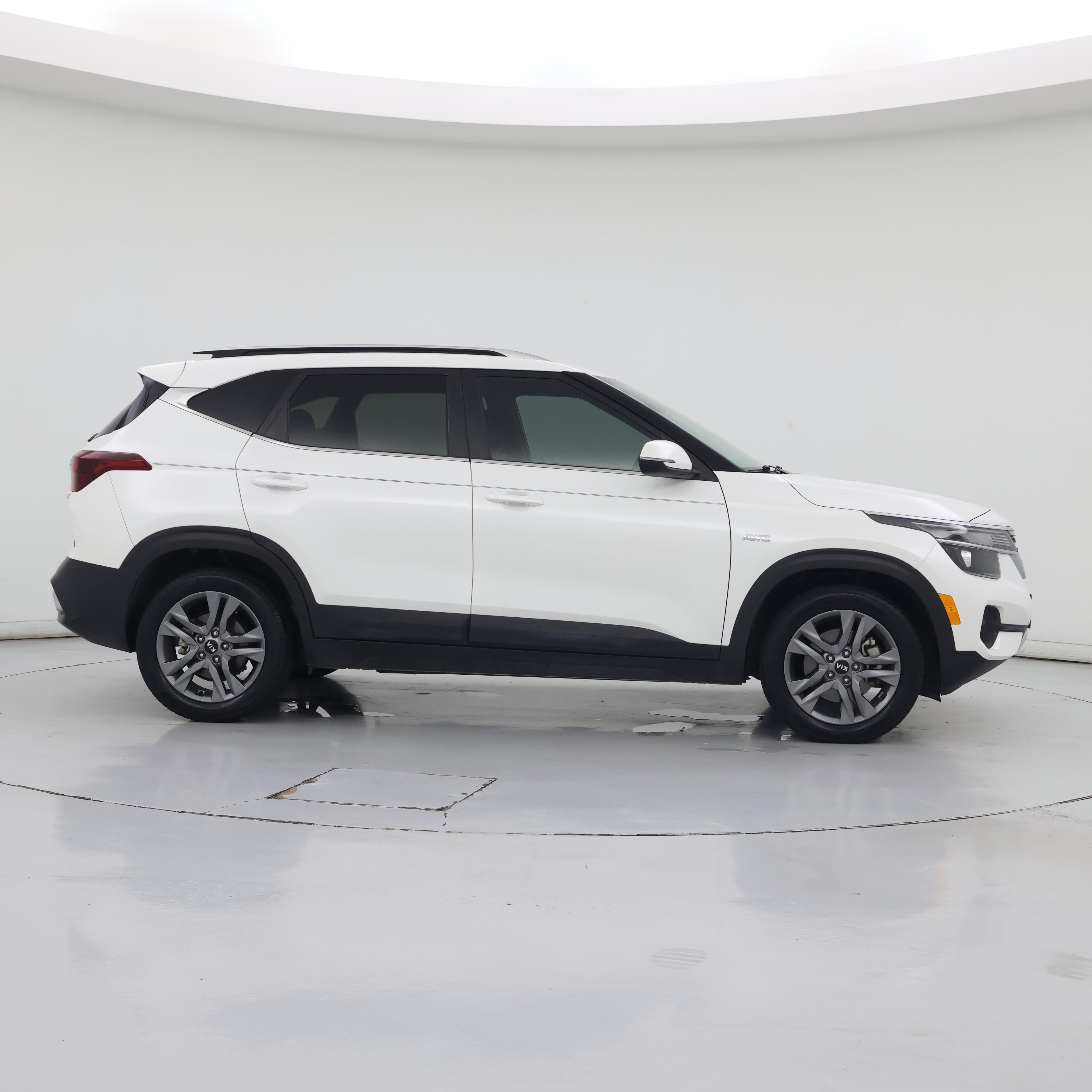 Thumbnail: 2021 Kia Seltos - 7