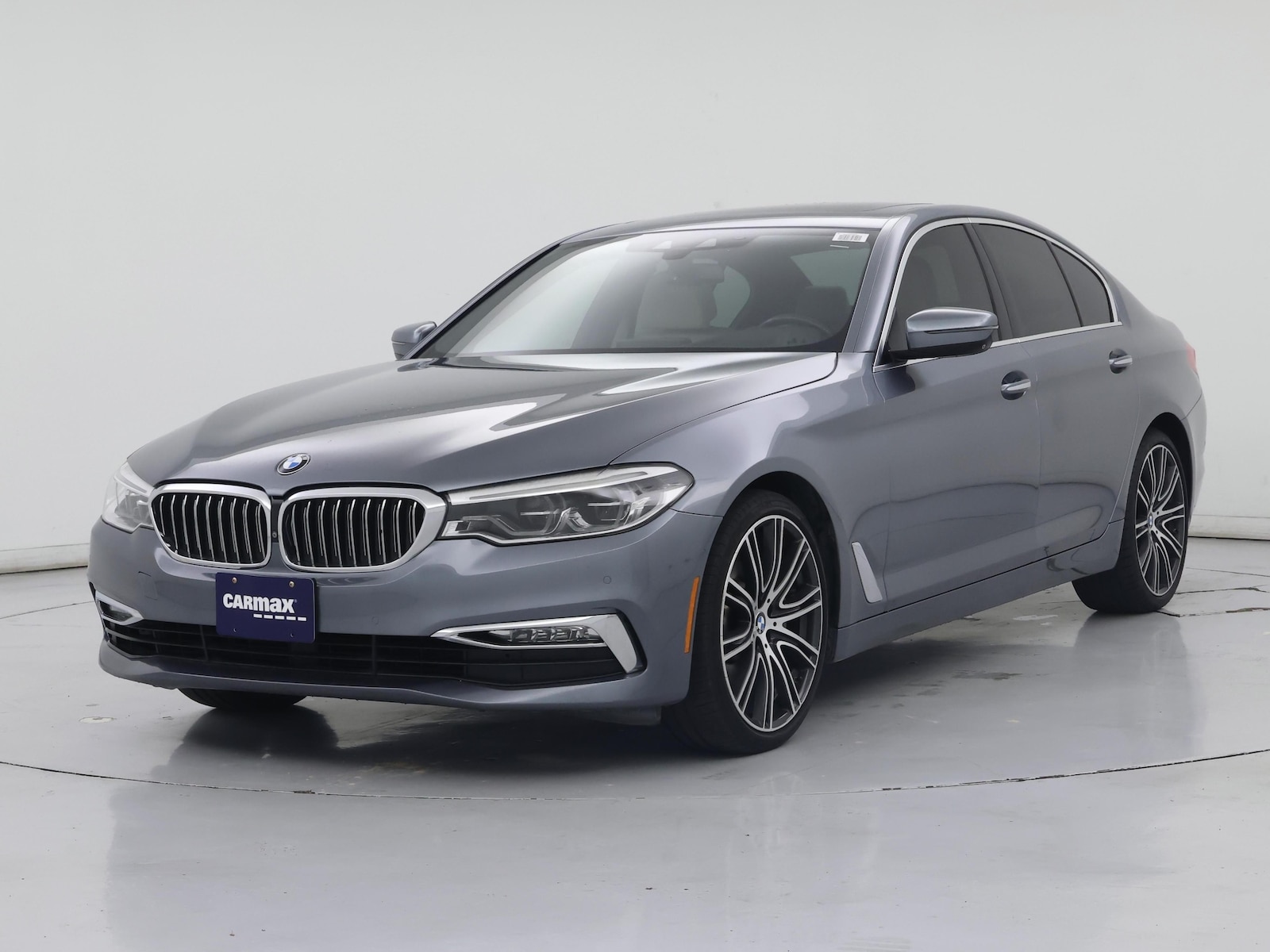 2017 BMW 5 Series 540i - Photo 5