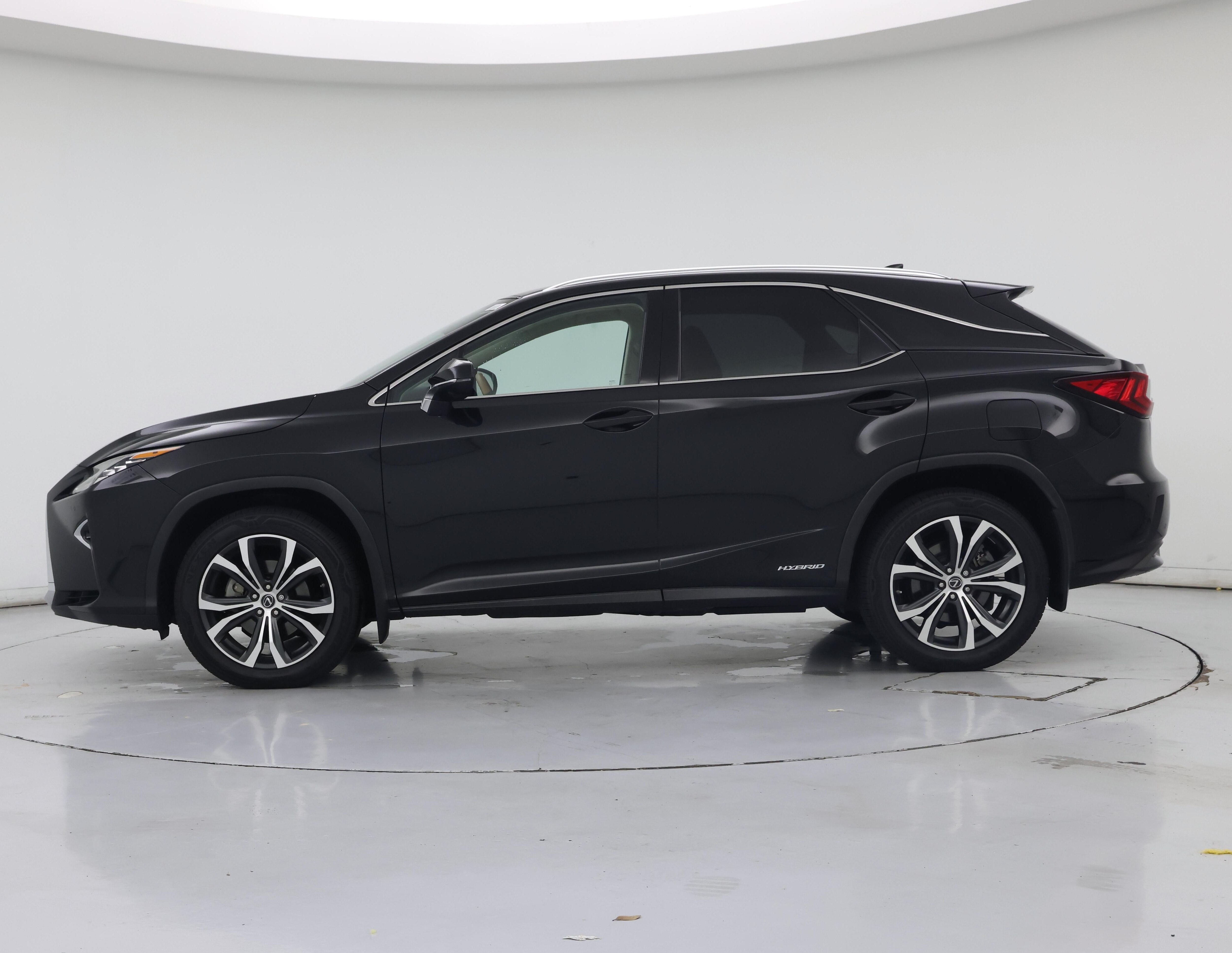 Thumbnail: 2019 Lexus RX - 3