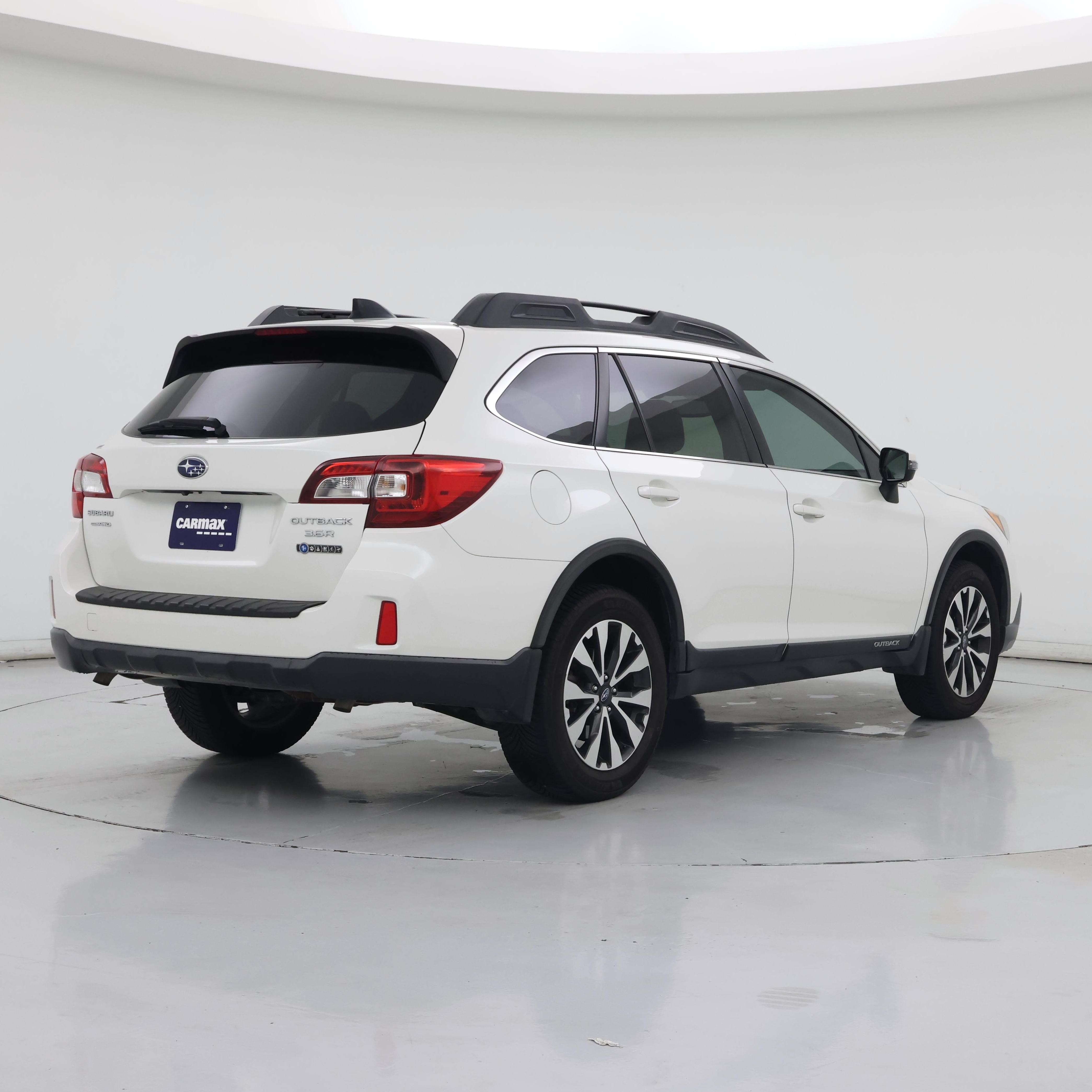 Thumbnail: 2016 Subaru Outback - 8