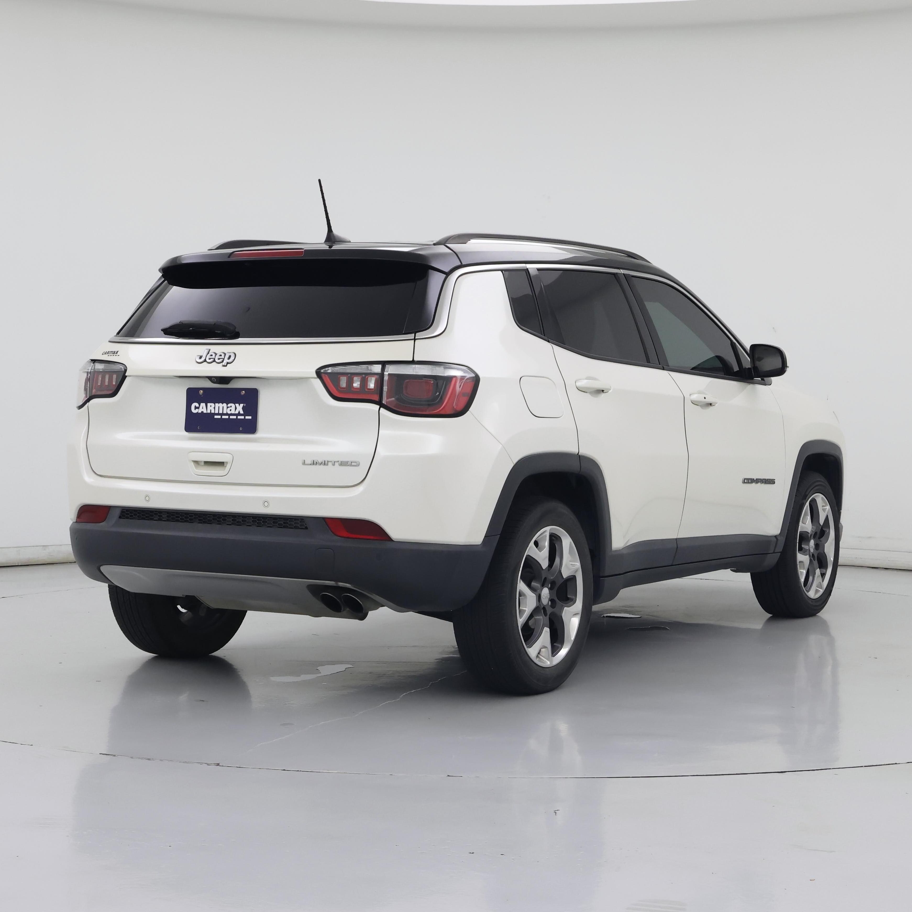 Thumbnail: 2018 Jeep Compass - 8