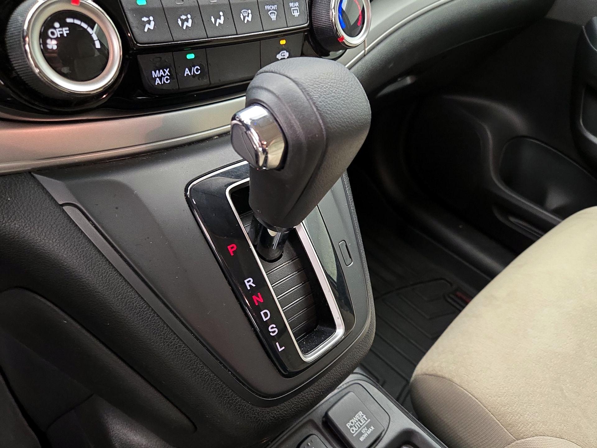 Thumbnail: 2016 Honda CR-V - 17