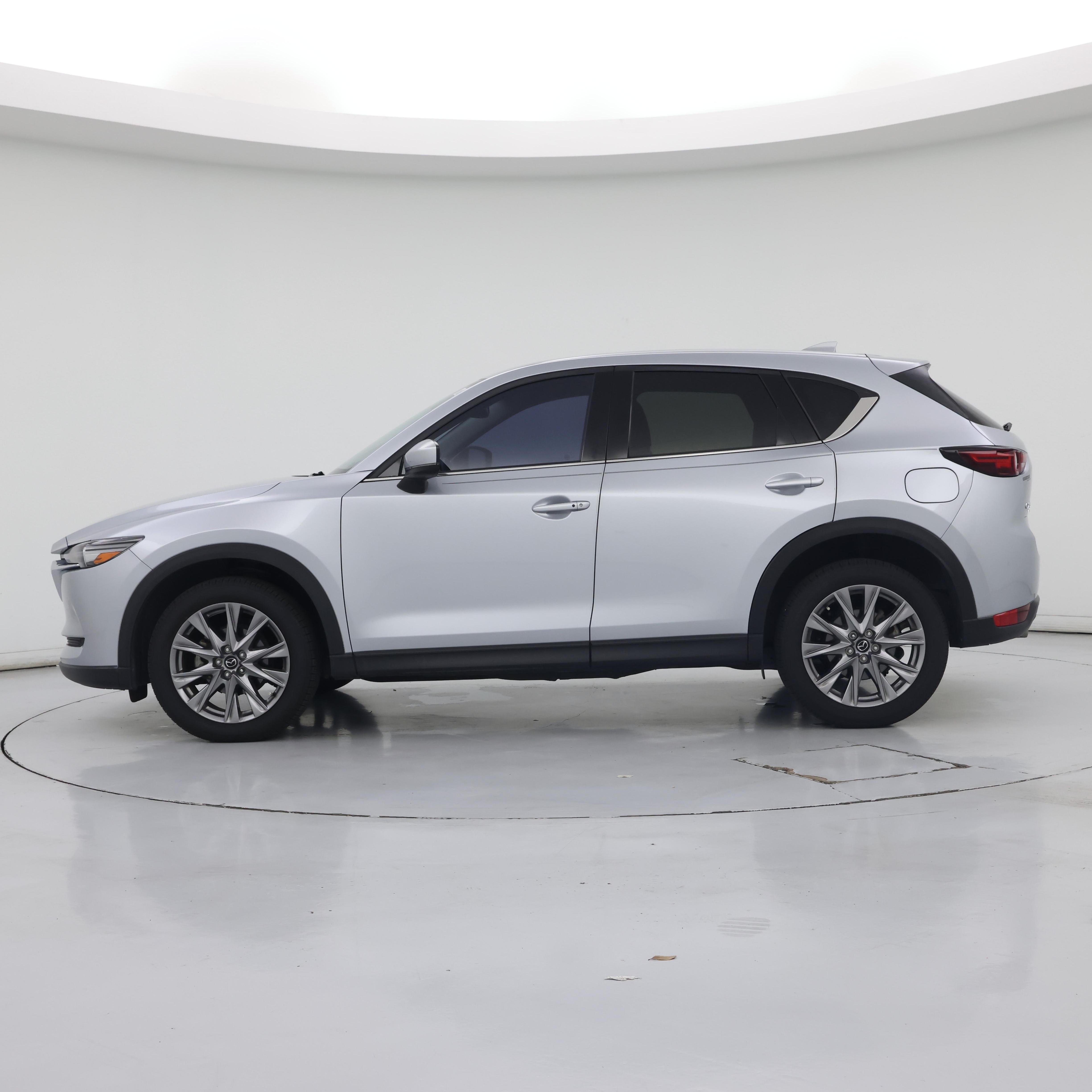 Thumbnail: 2021 Mazda CX-5 - 3