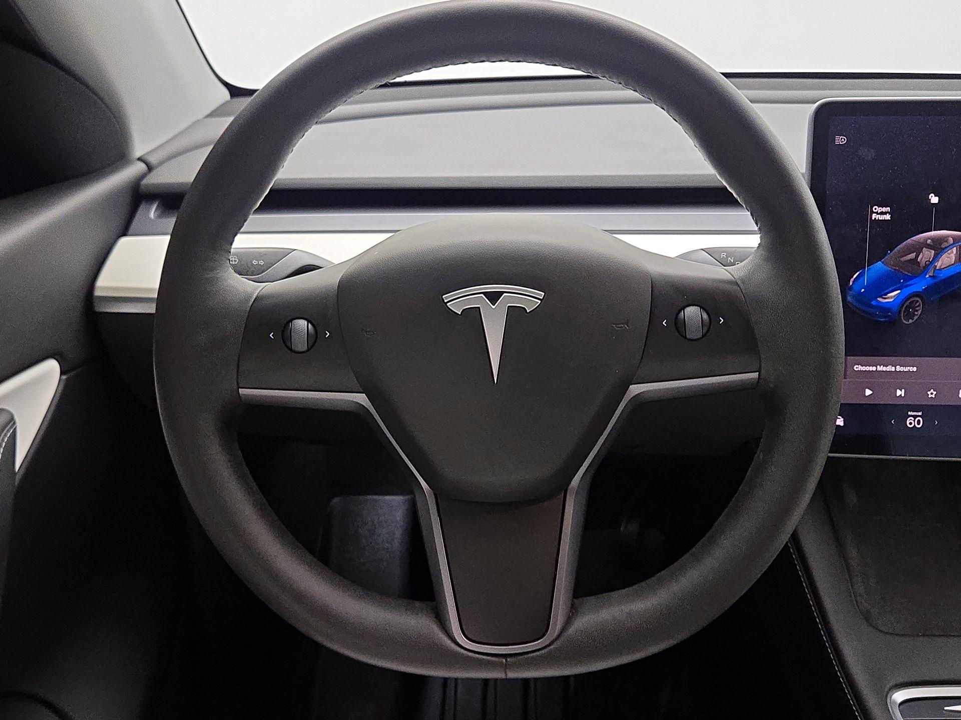 Thumbnail: 2021 Tesla Model Y - 10