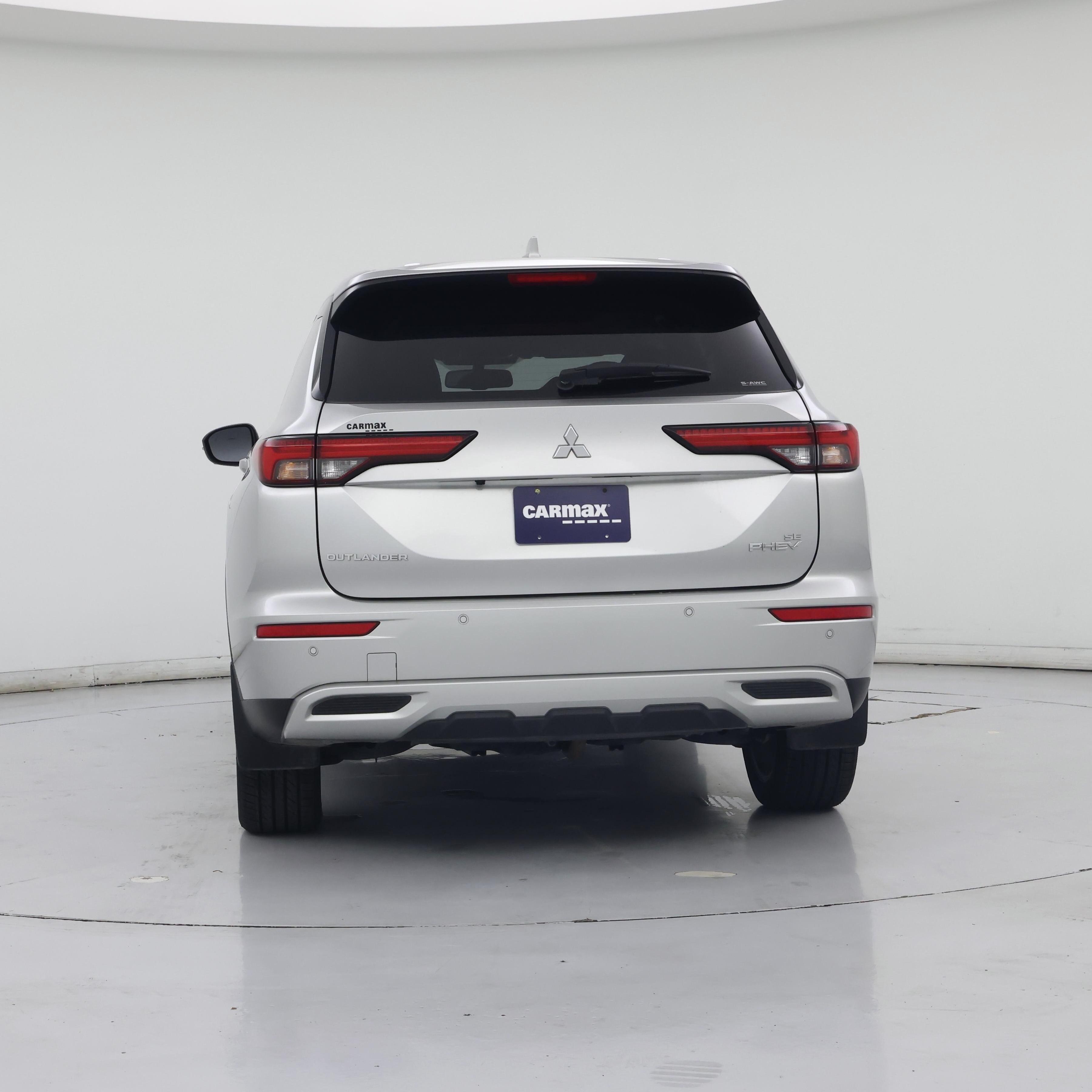 Thumbnail: 2023 Mitsubishi Outlander - 6