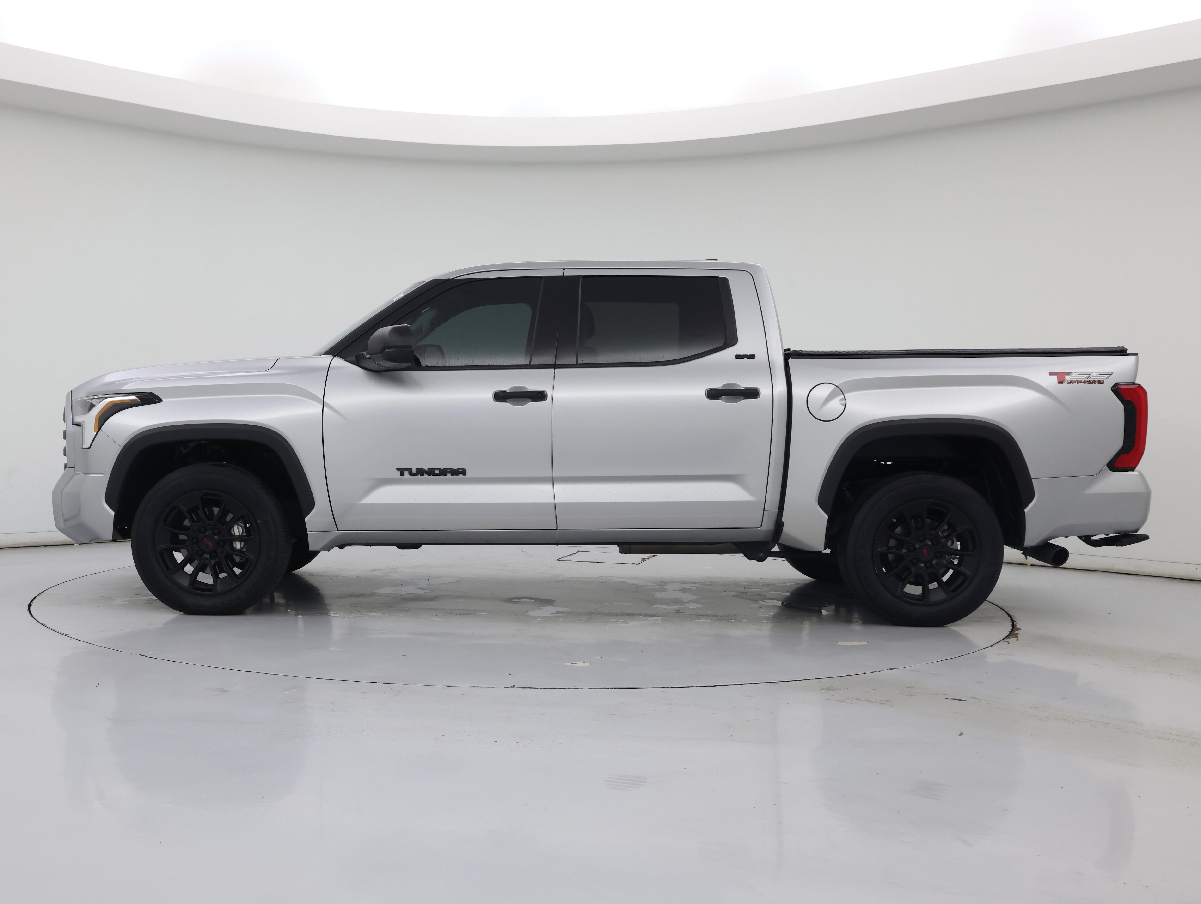 Thumbnail: 2023 Toyota Tundra - 3