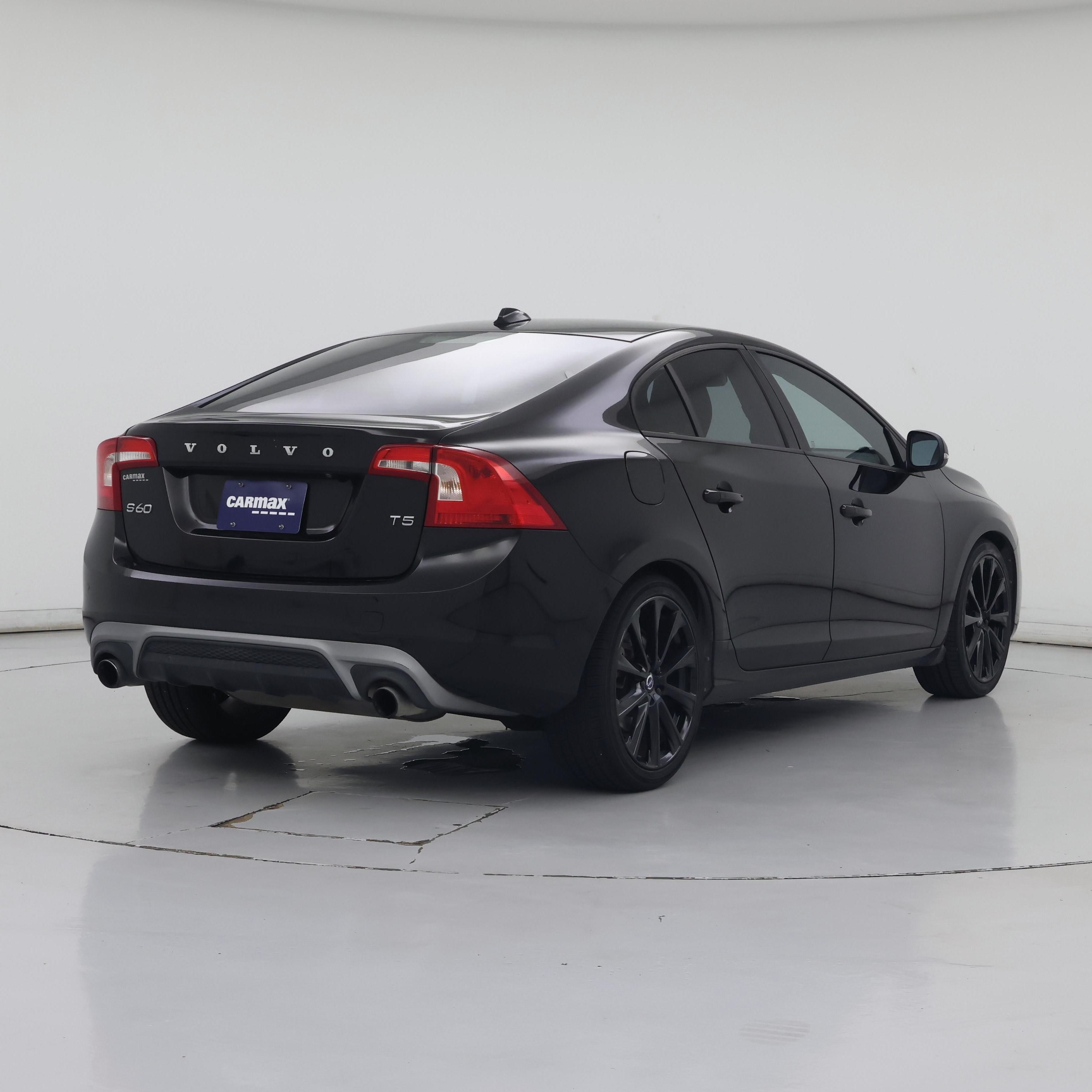 Thumbnail: 2018 Volvo S60 - 8