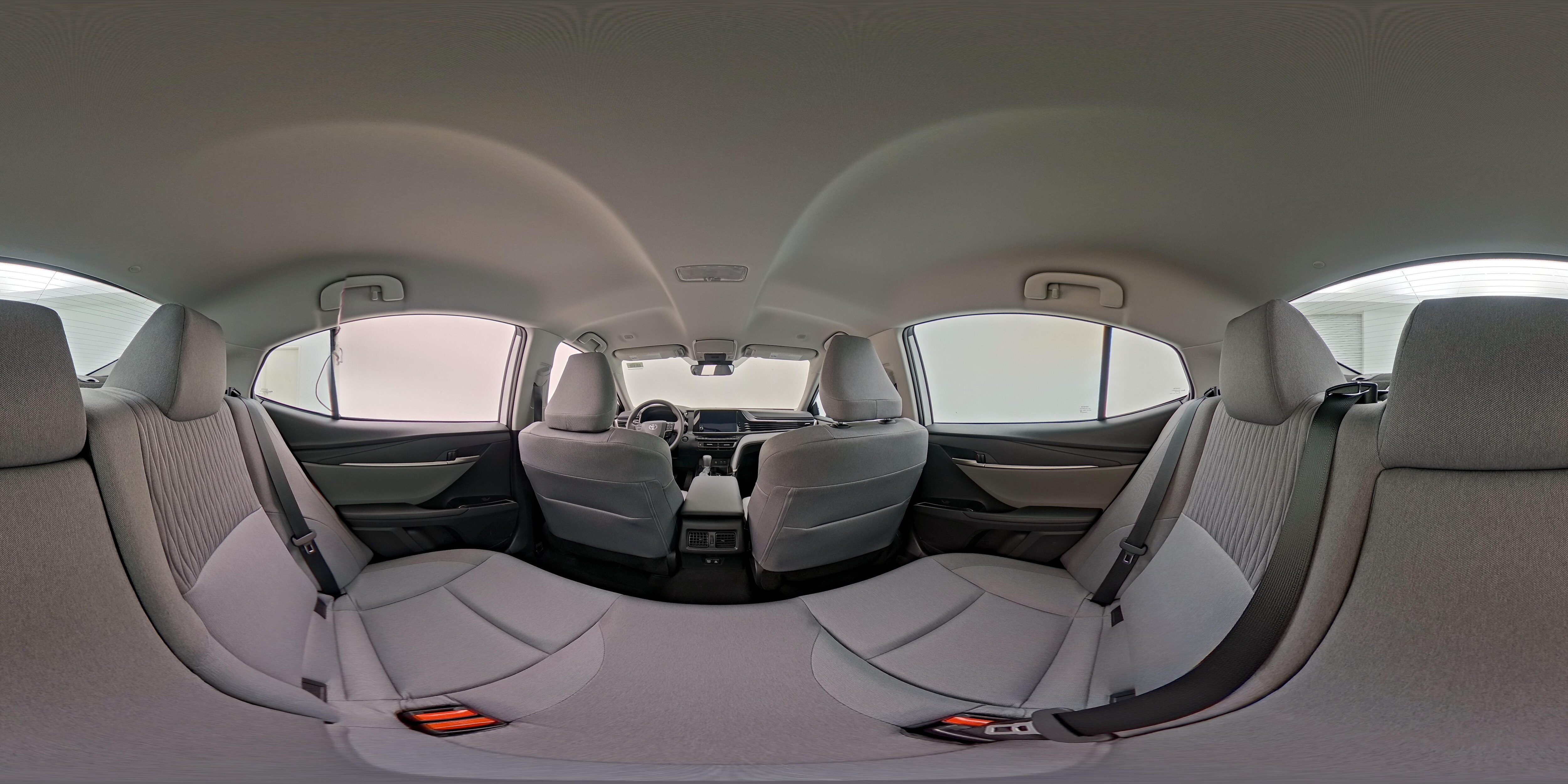 2025 Toyota Camry LE - Photo 16