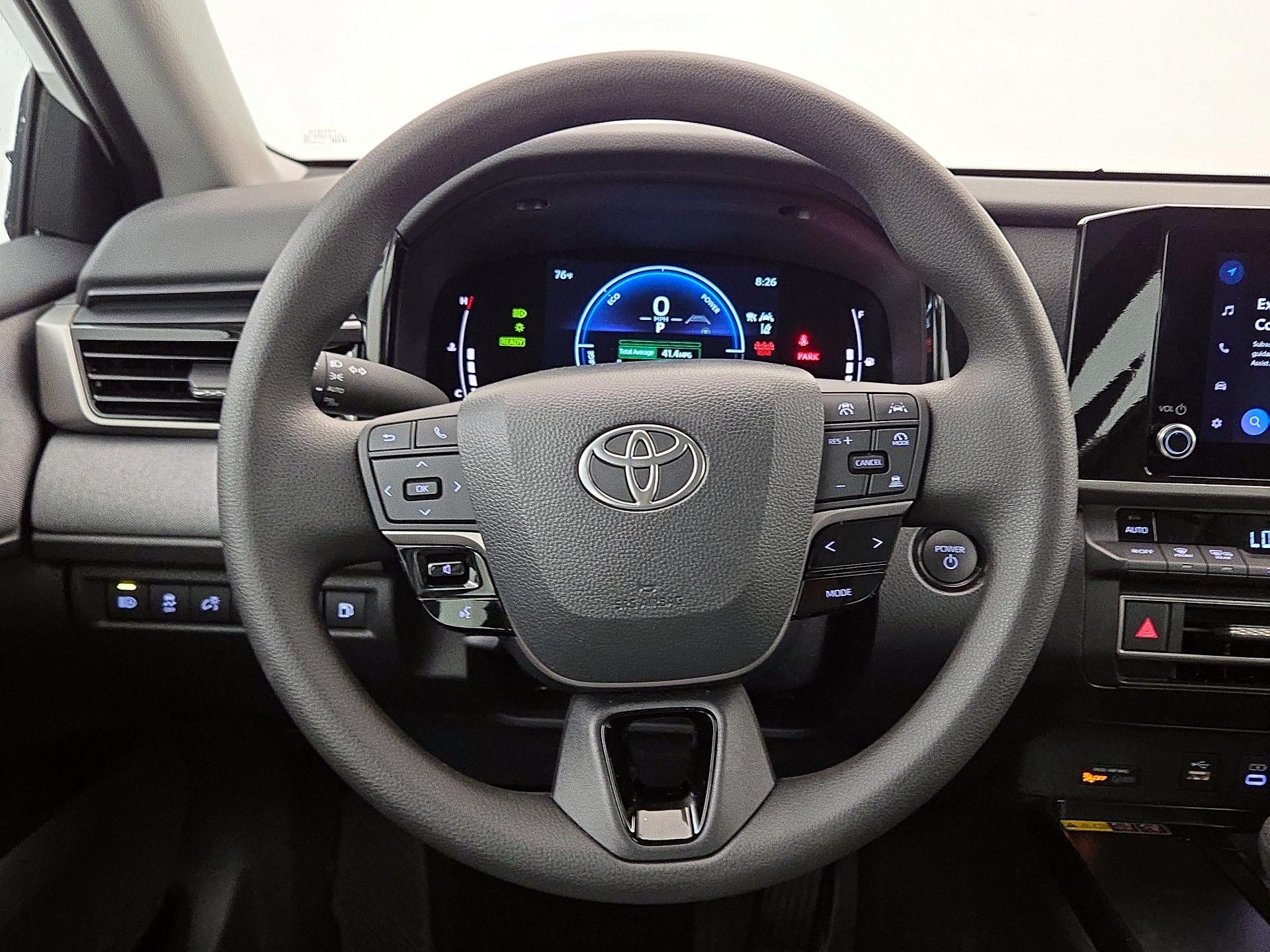 Thumbnail: 2025 Toyota Camry - 10