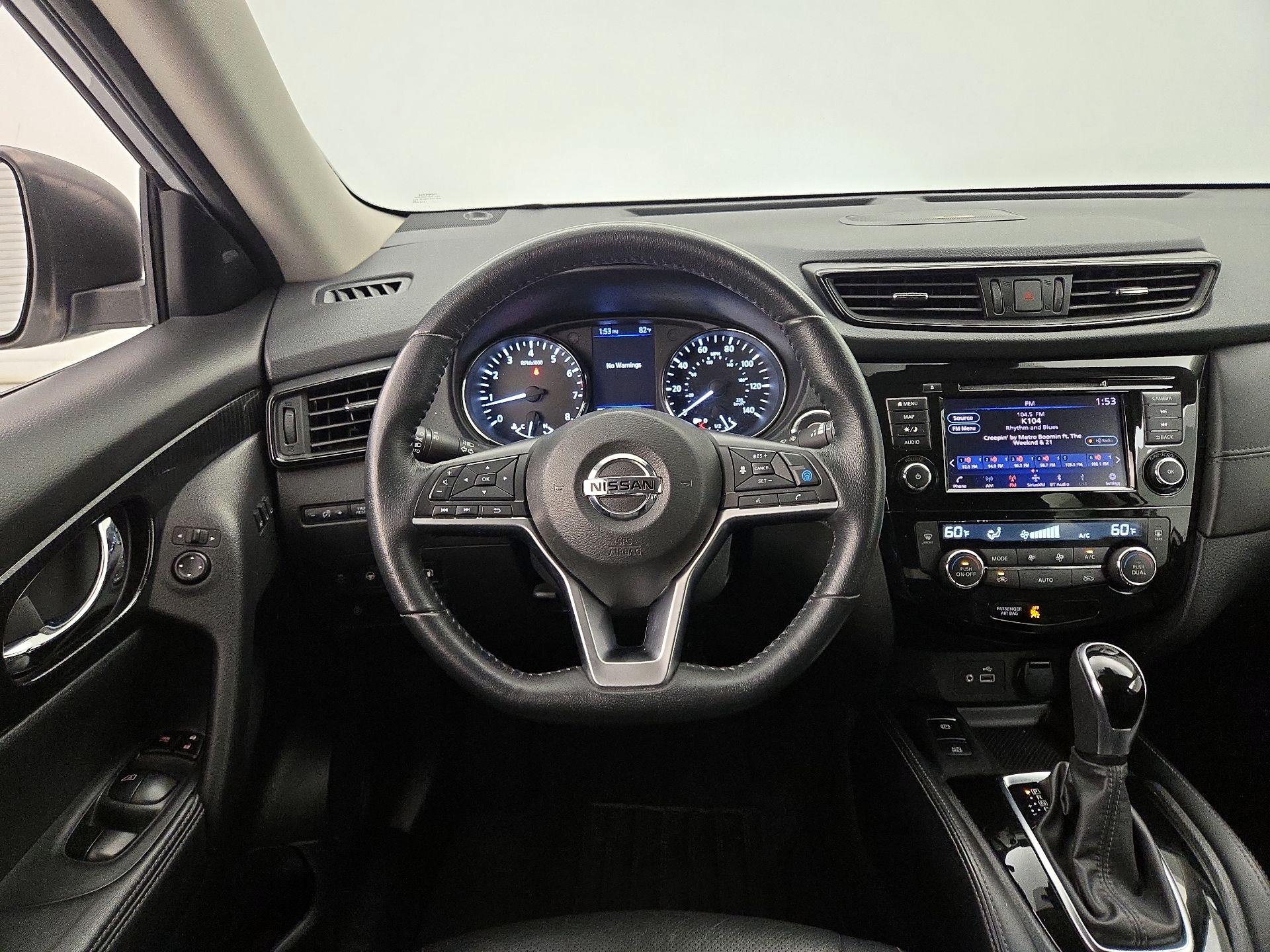 Thumbnail: 2020 Nissan Rogue - 10
