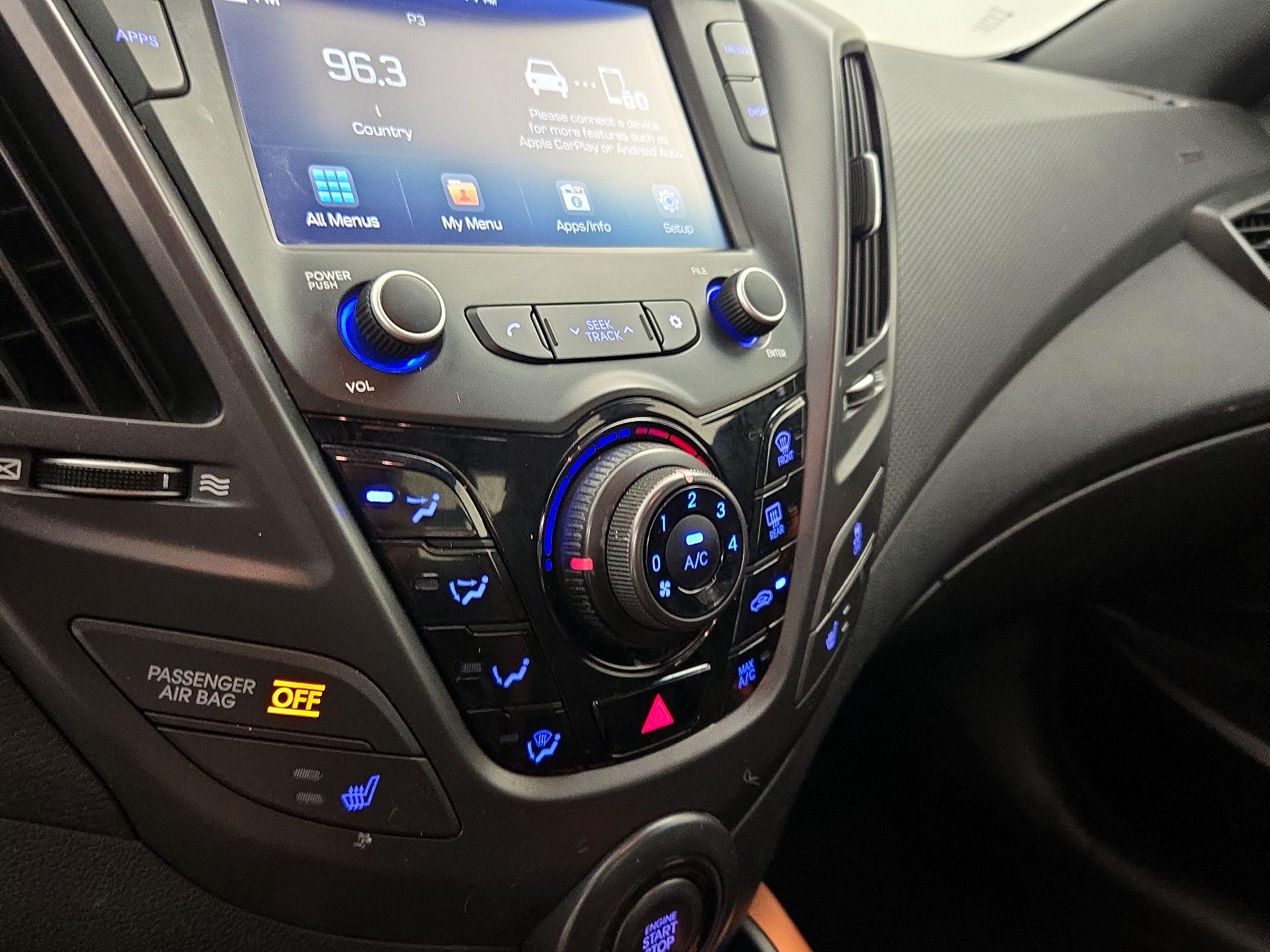 Thumbnail: 2017 Hyundai Veloster - 16