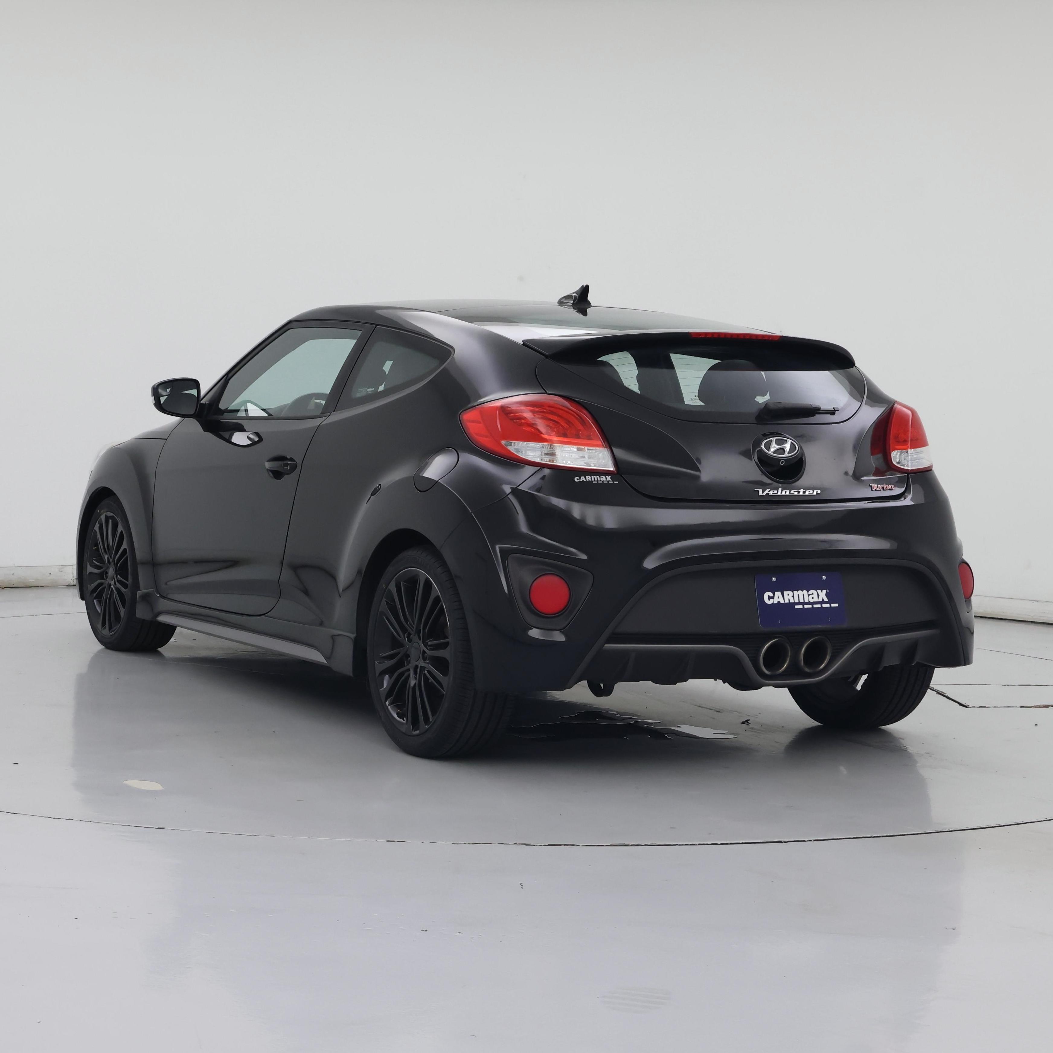 Thumbnail: 2017 Hyundai Veloster - 2