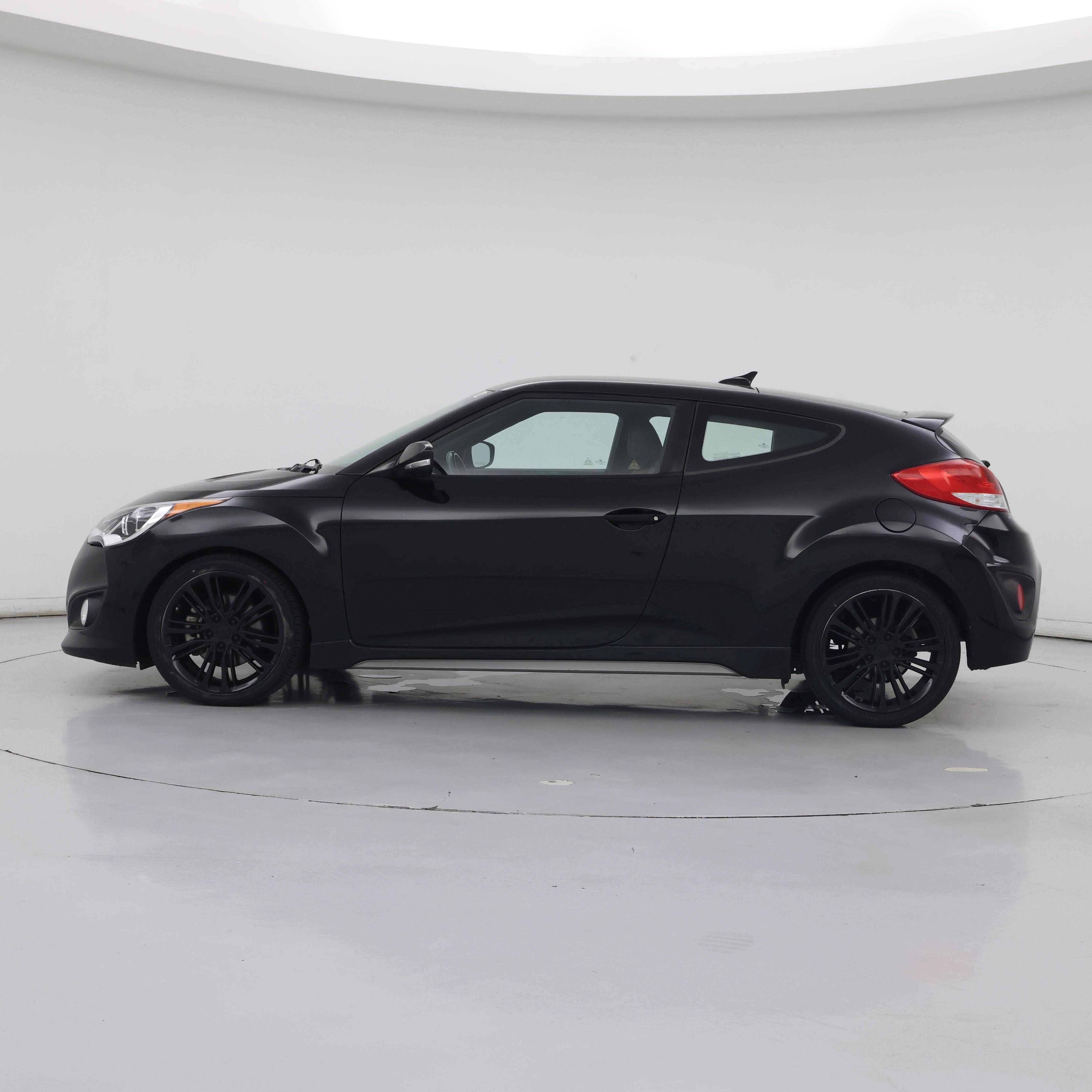 Thumbnail: 2017 Hyundai Veloster - 3