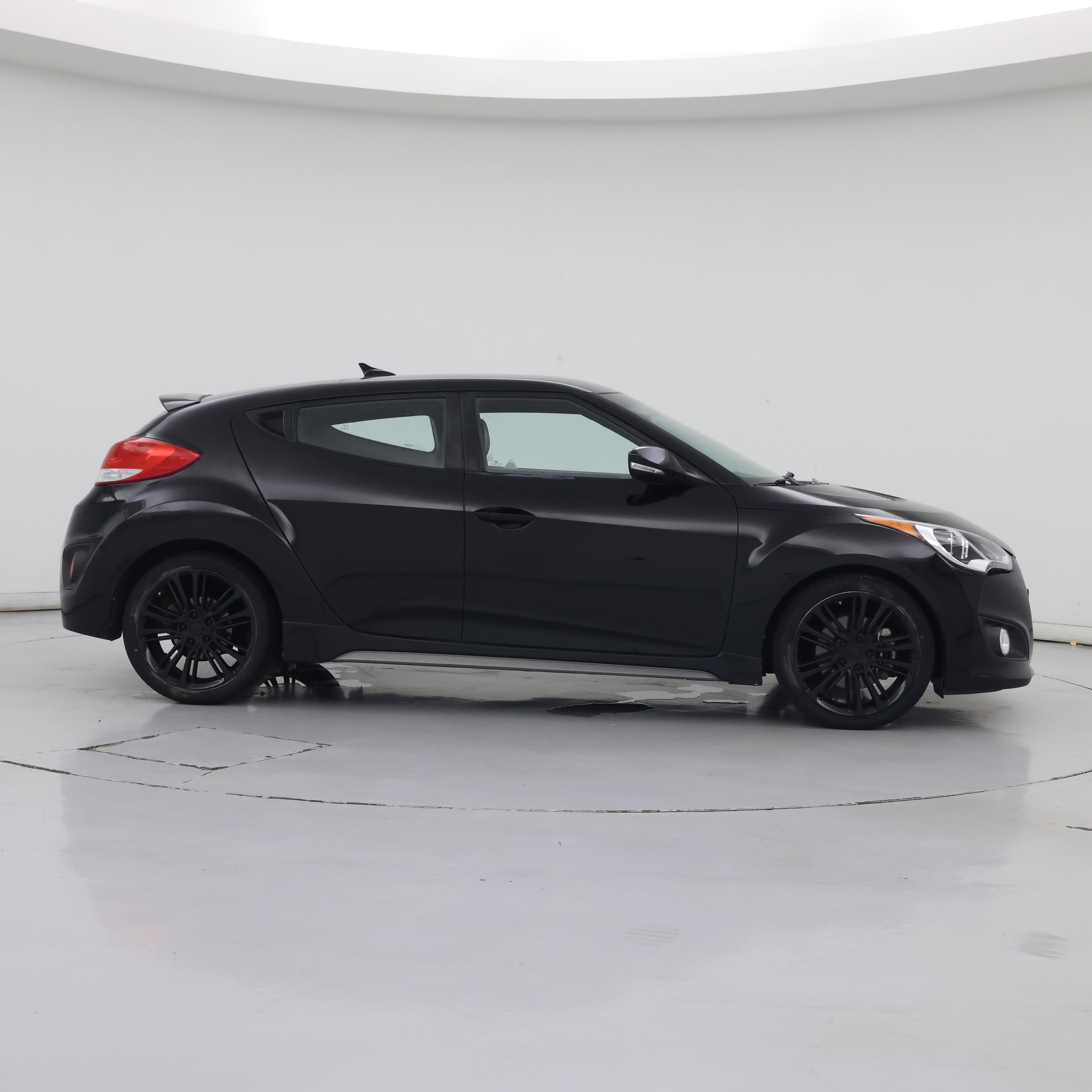 Thumbnail: 2017 Hyundai Veloster - 7