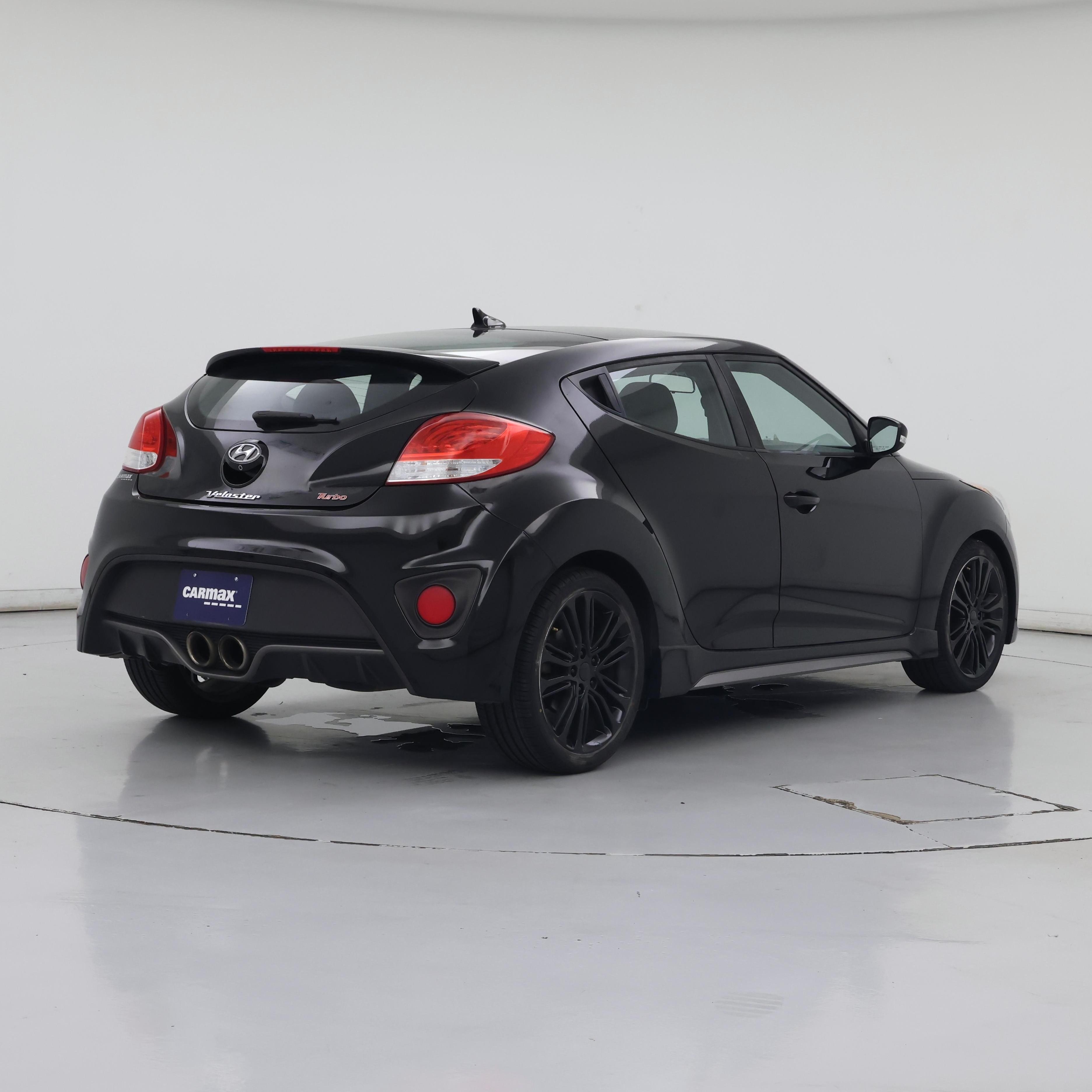 Thumbnail: 2017 Hyundai Veloster - 8