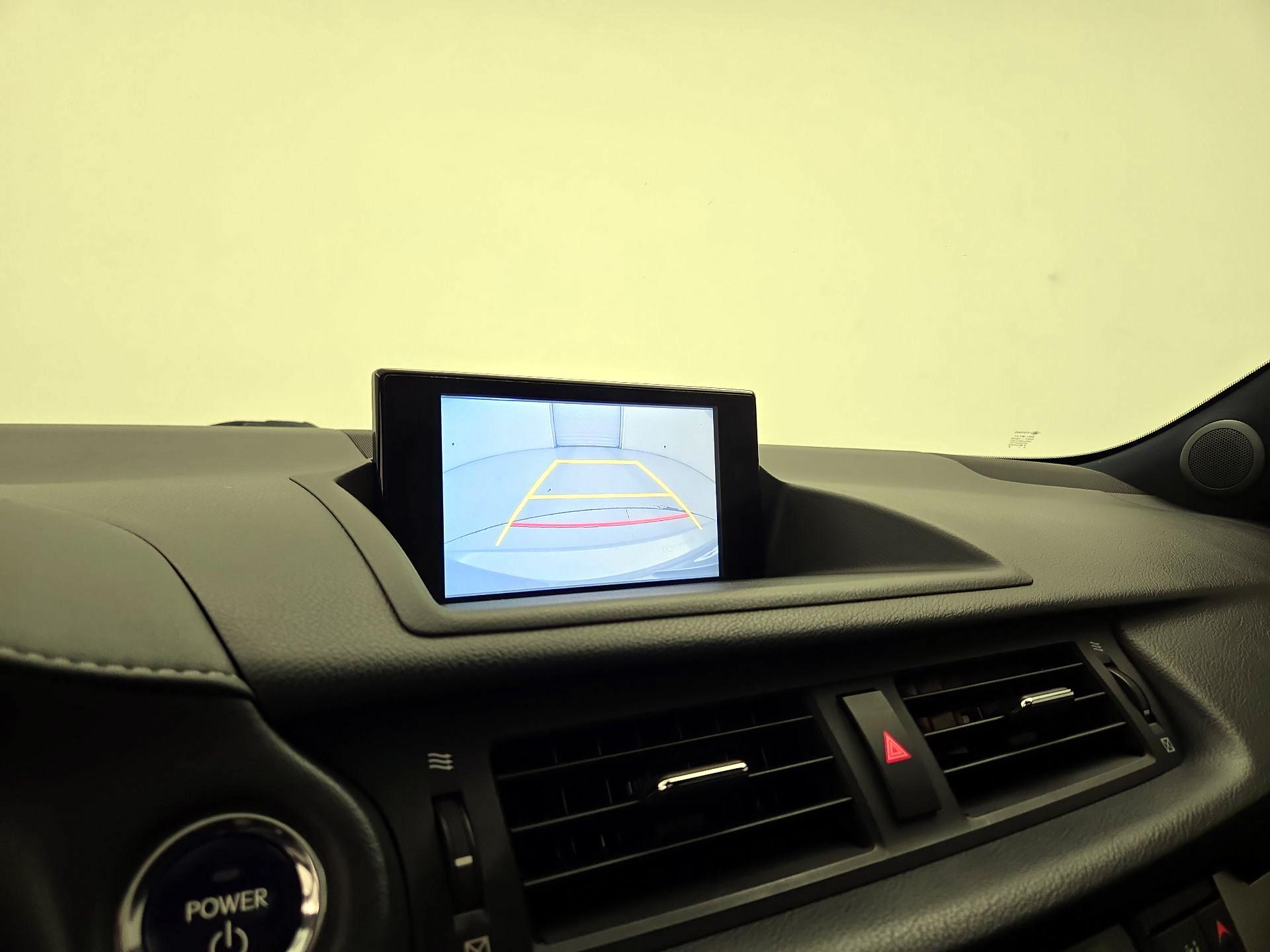 Thumbnail: 2015 Lexus CT - 14