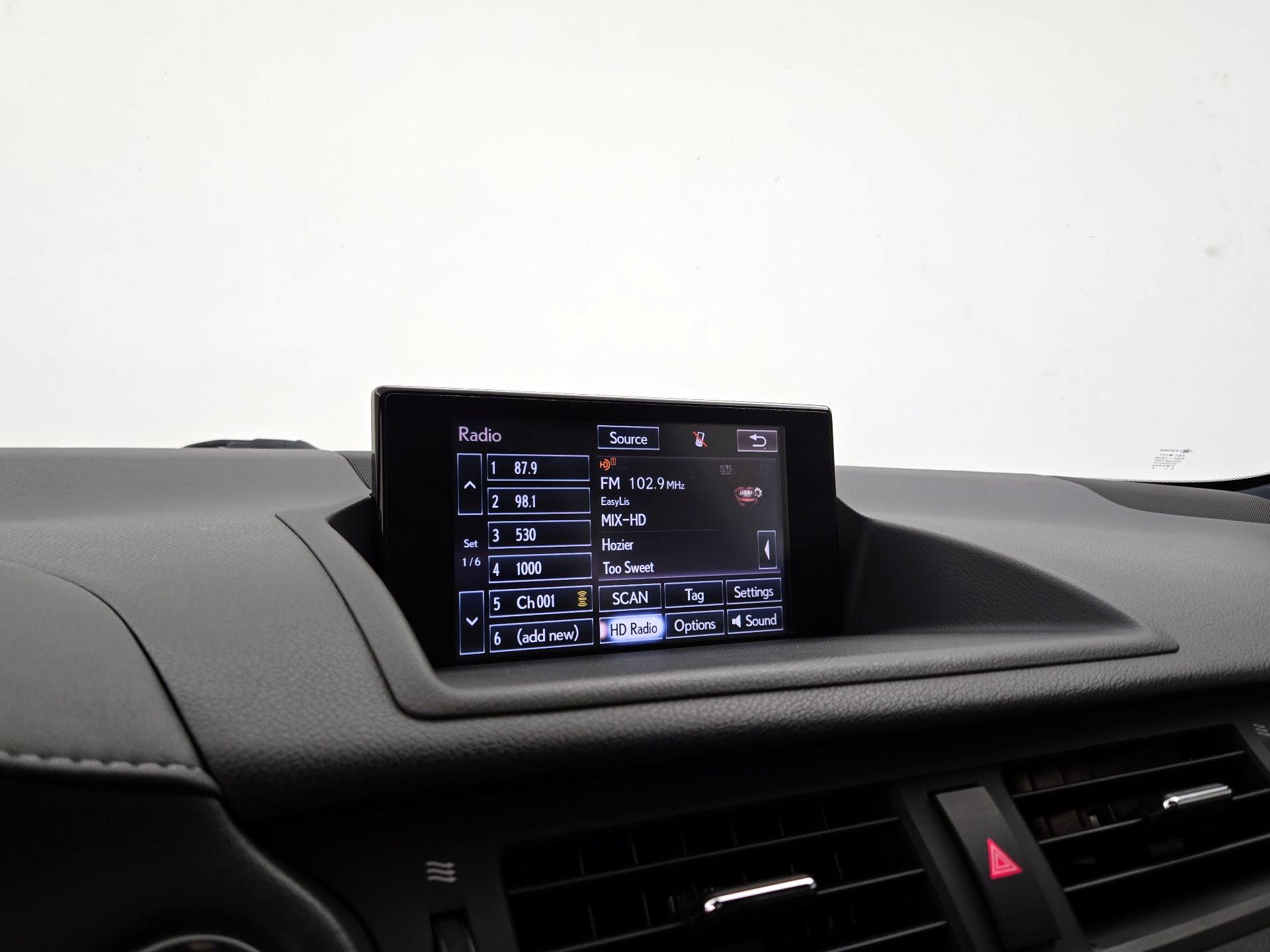 Thumbnail: 2015 Lexus CT - 15