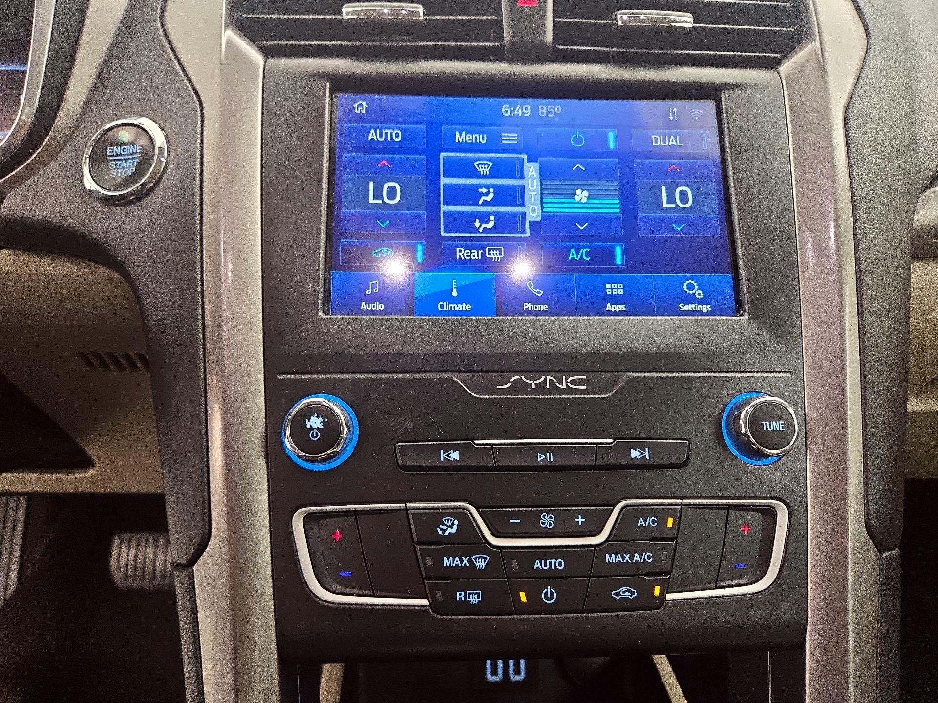 Thumbnail: 2020 Ford Fusion - 16