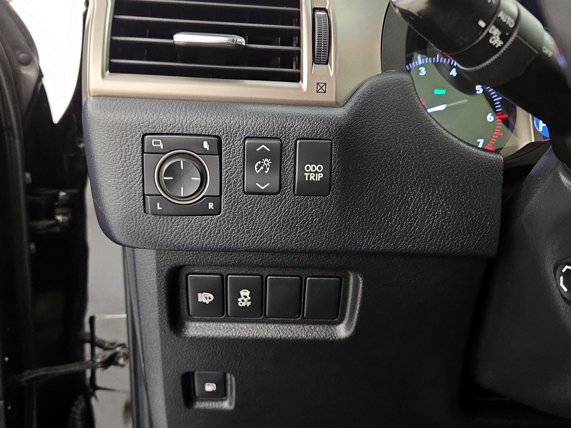 Thumbnail: 2019 Lexus GX - 13